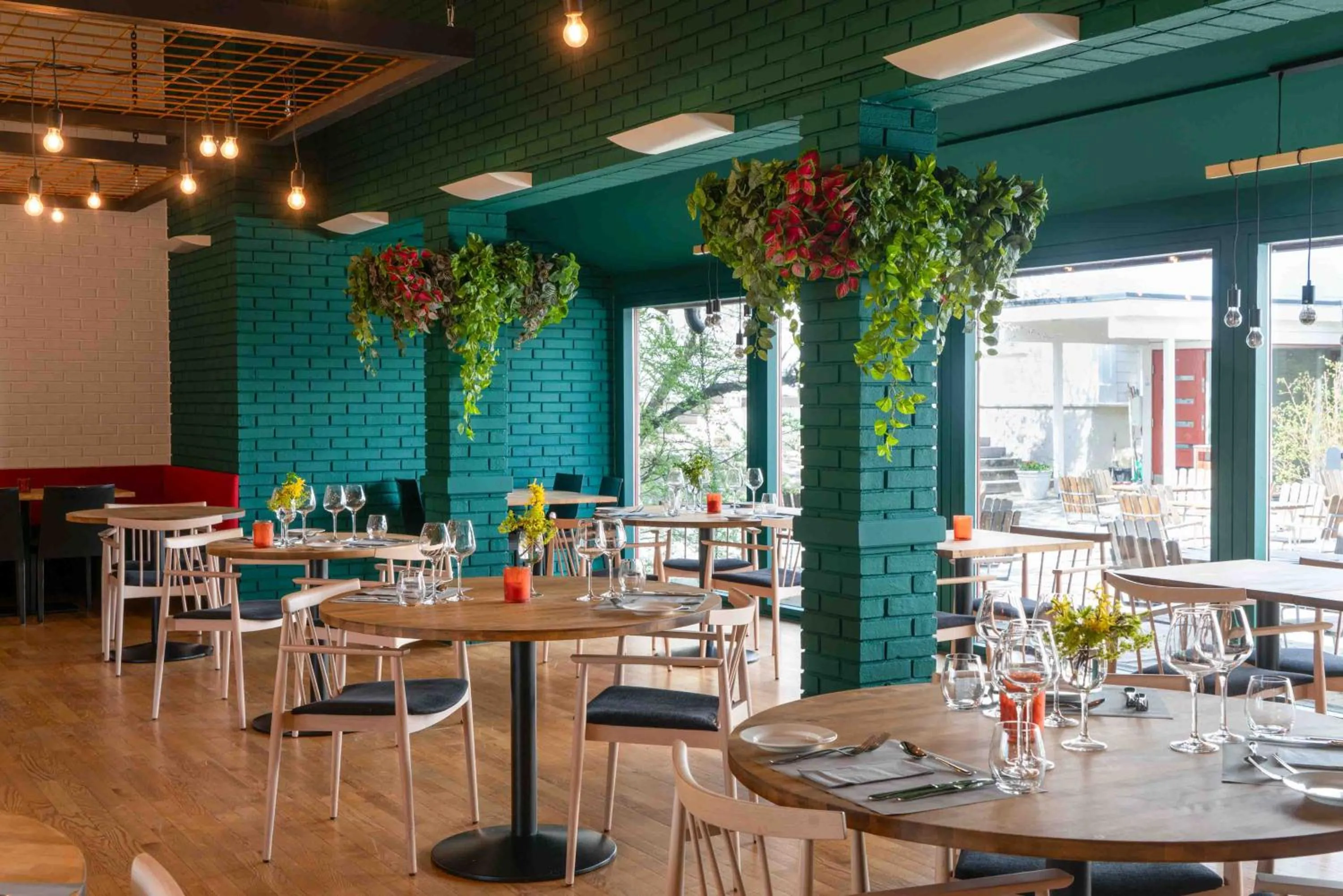 Restaurant/places to eat in Thorbjørnrud Hotell