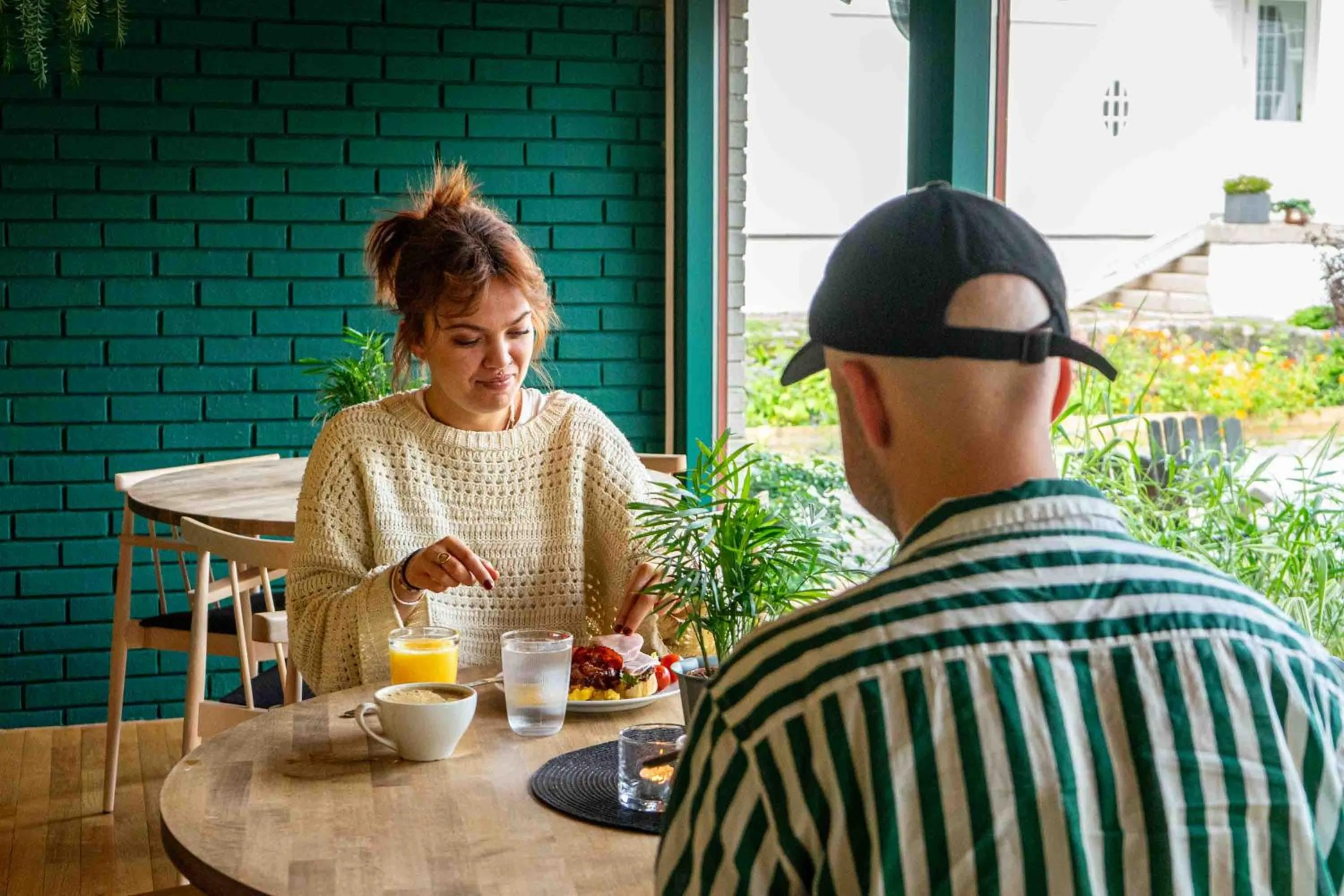 People in Thorbjørnrud Hotell