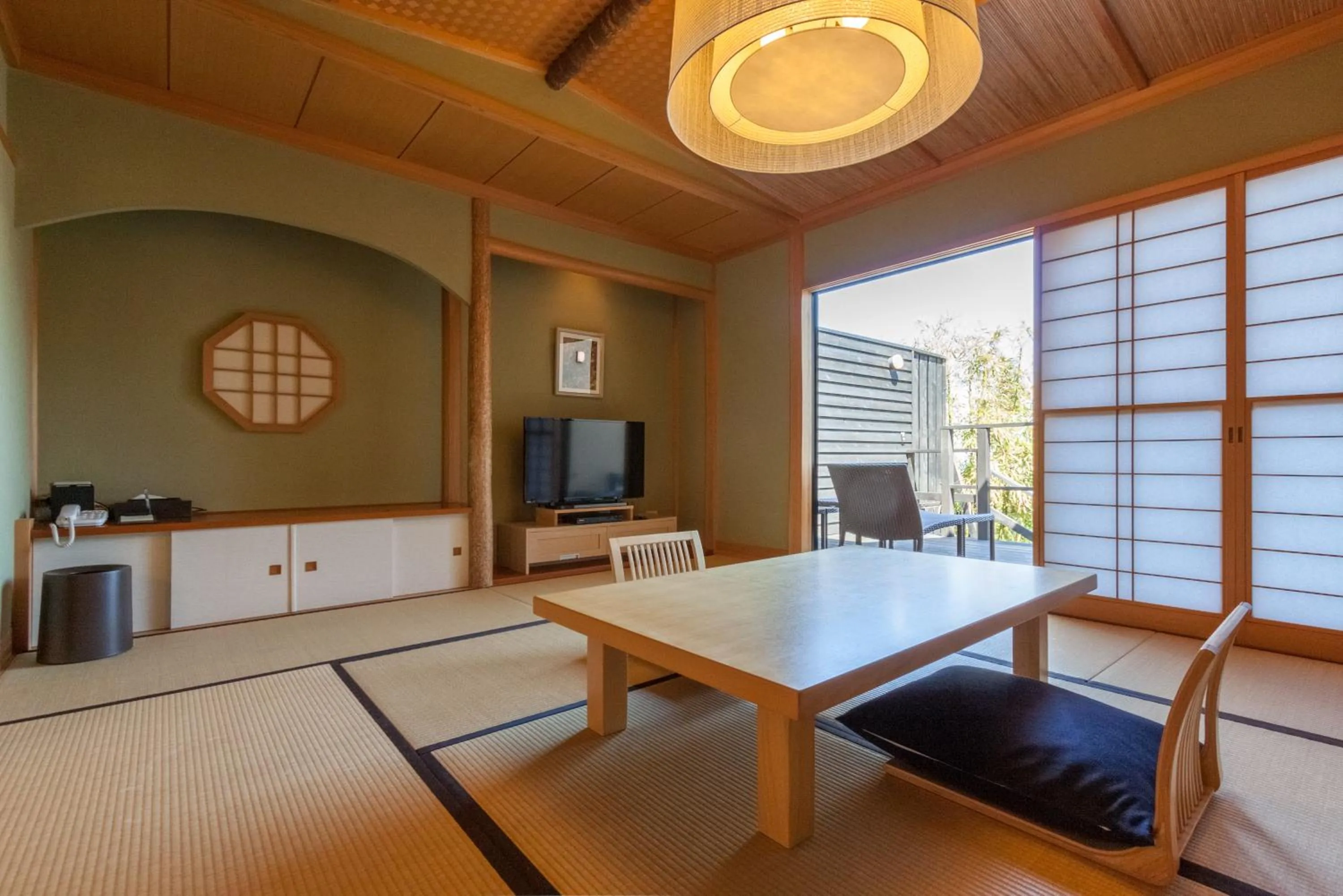 Ito Yukitei Kawana Bettei