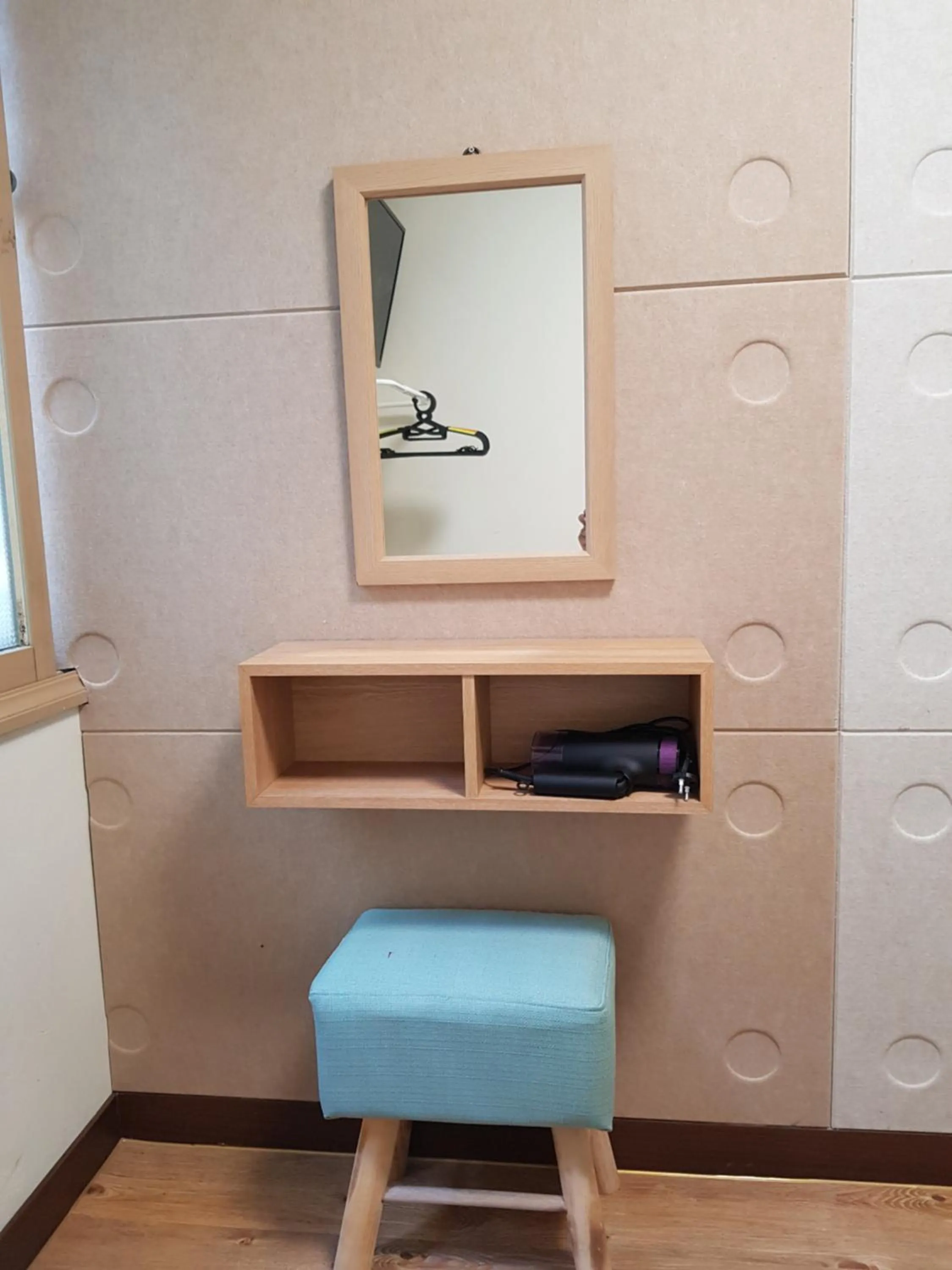 Take 1 Guesthouse Hongdae