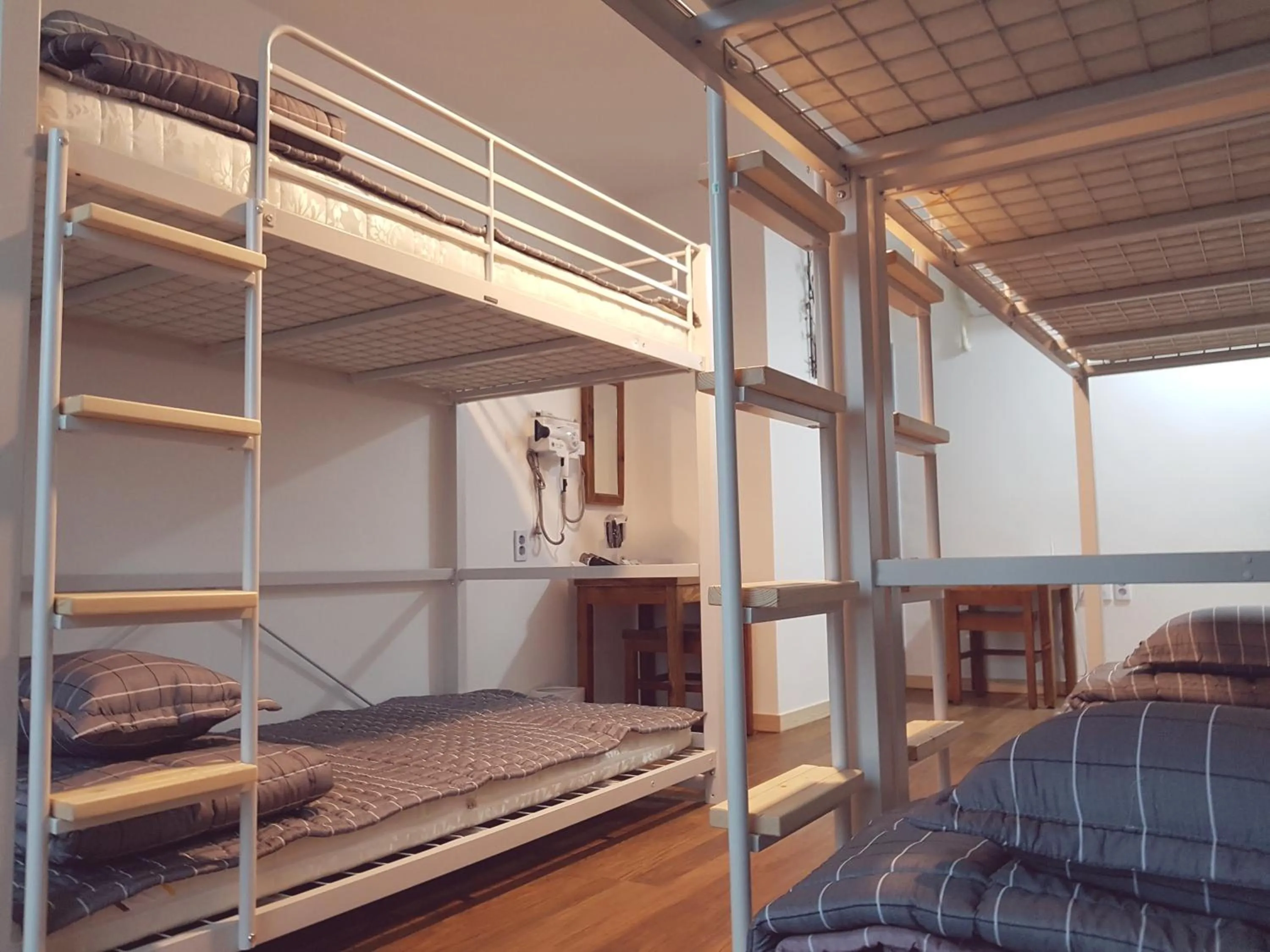 Bed in For You Hostel