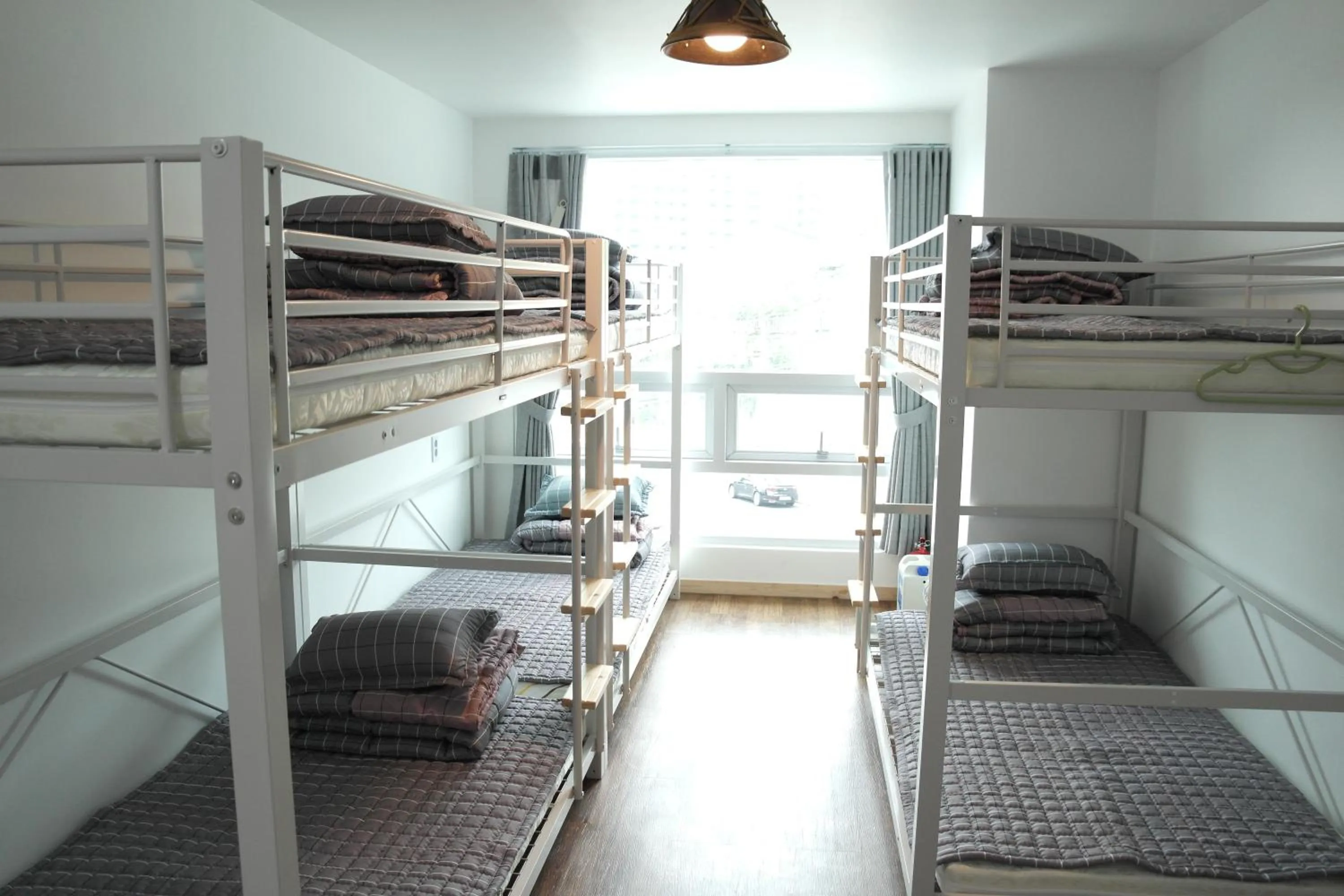 Bed in For You Hostel