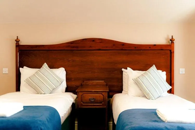 Bed in The Atherstone Red Lion Hotel