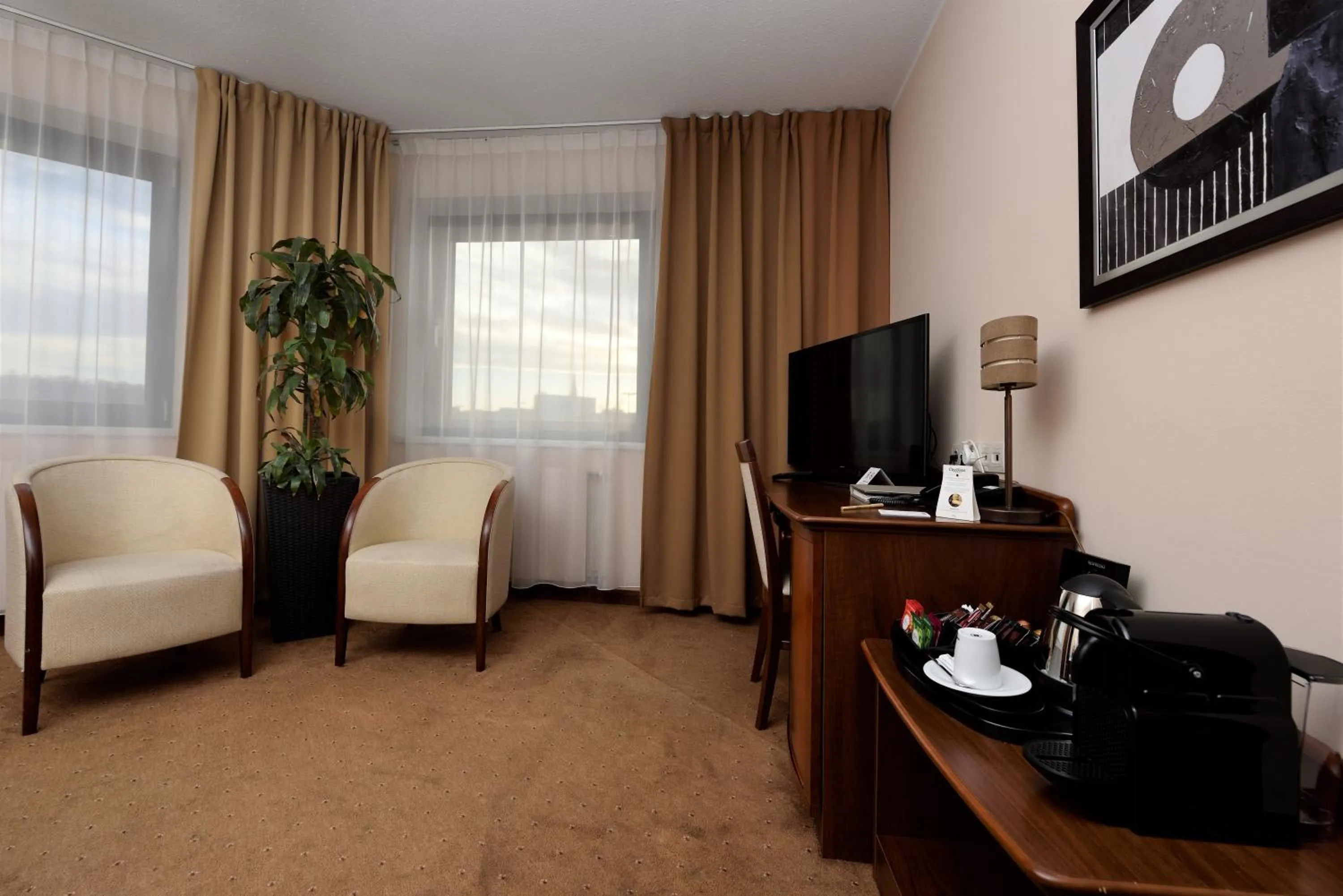 Photo of the whole room in City Hotel