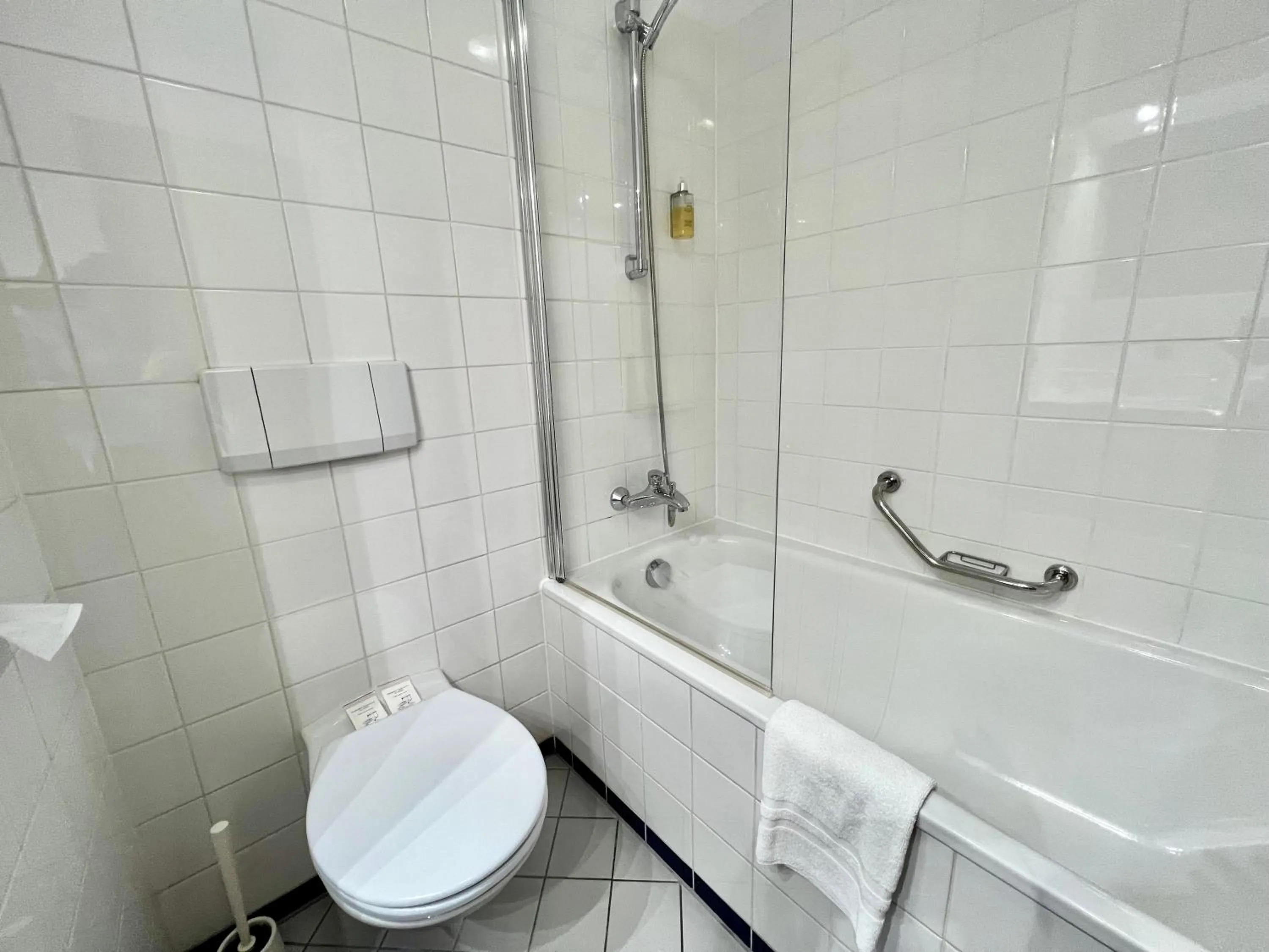 Bathroom in City Hotel