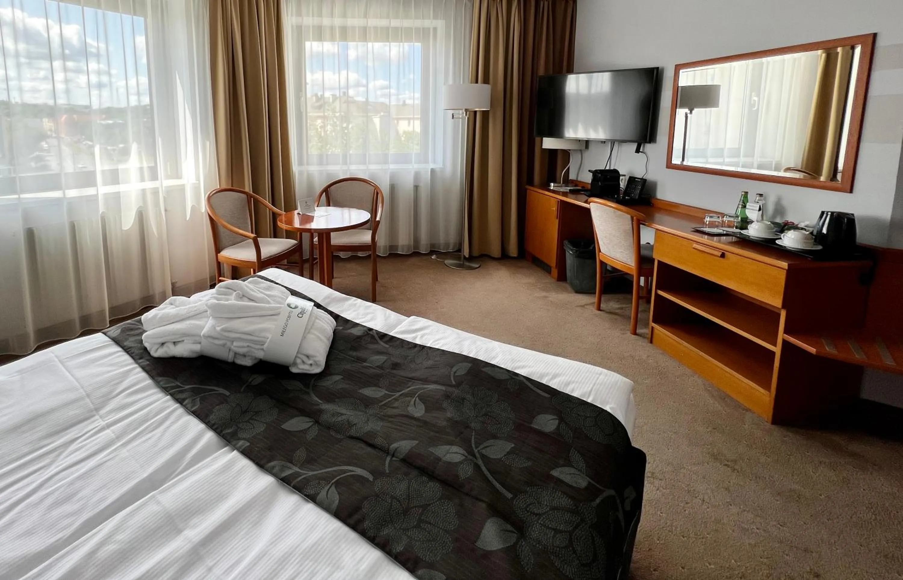 TV and multimedia, Bed in City Hotel