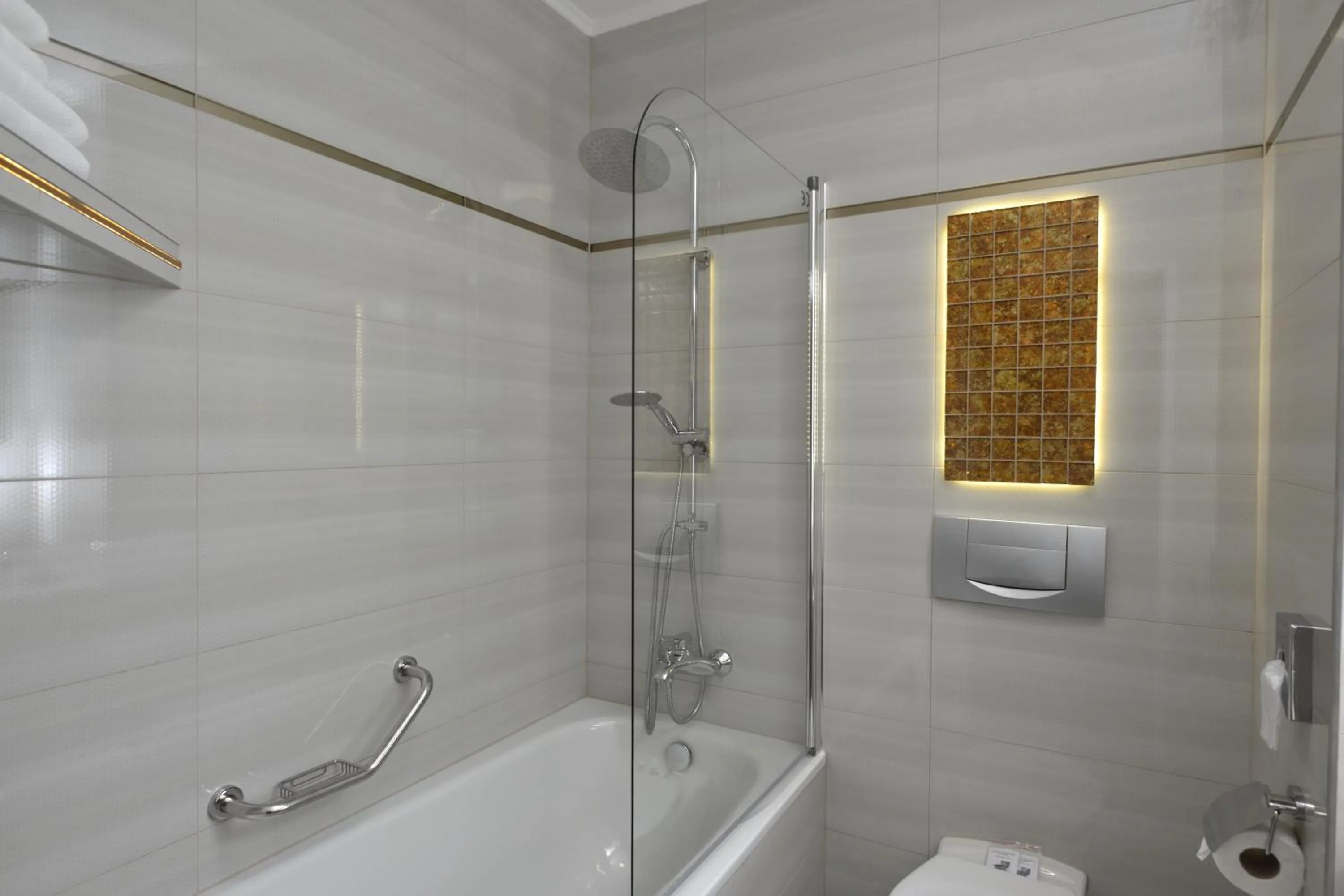 Bathroom in City Hotel