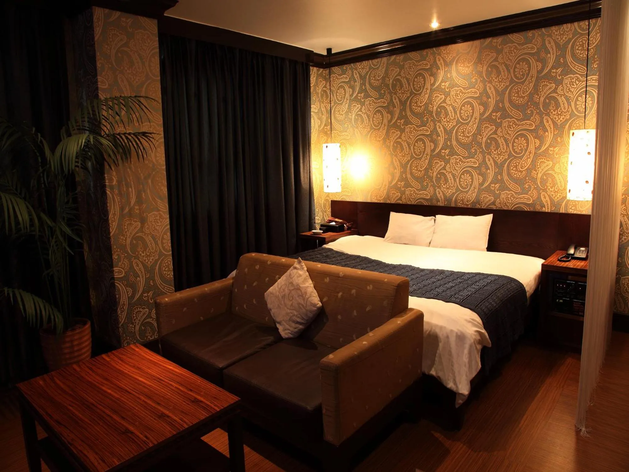 Bed in Hotel Cuna Kyoto Love Hotel