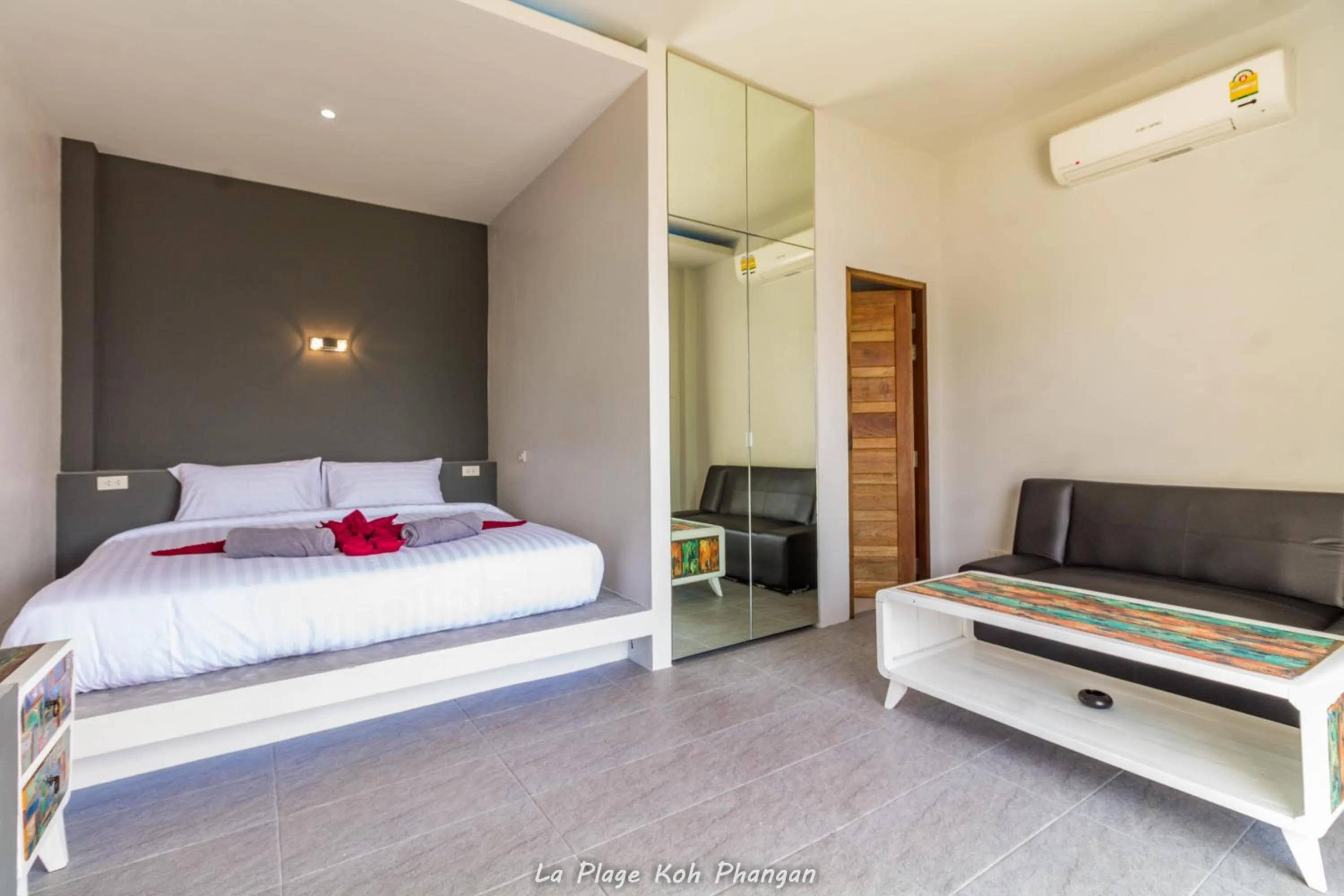 Bed in la plage resort & beach club