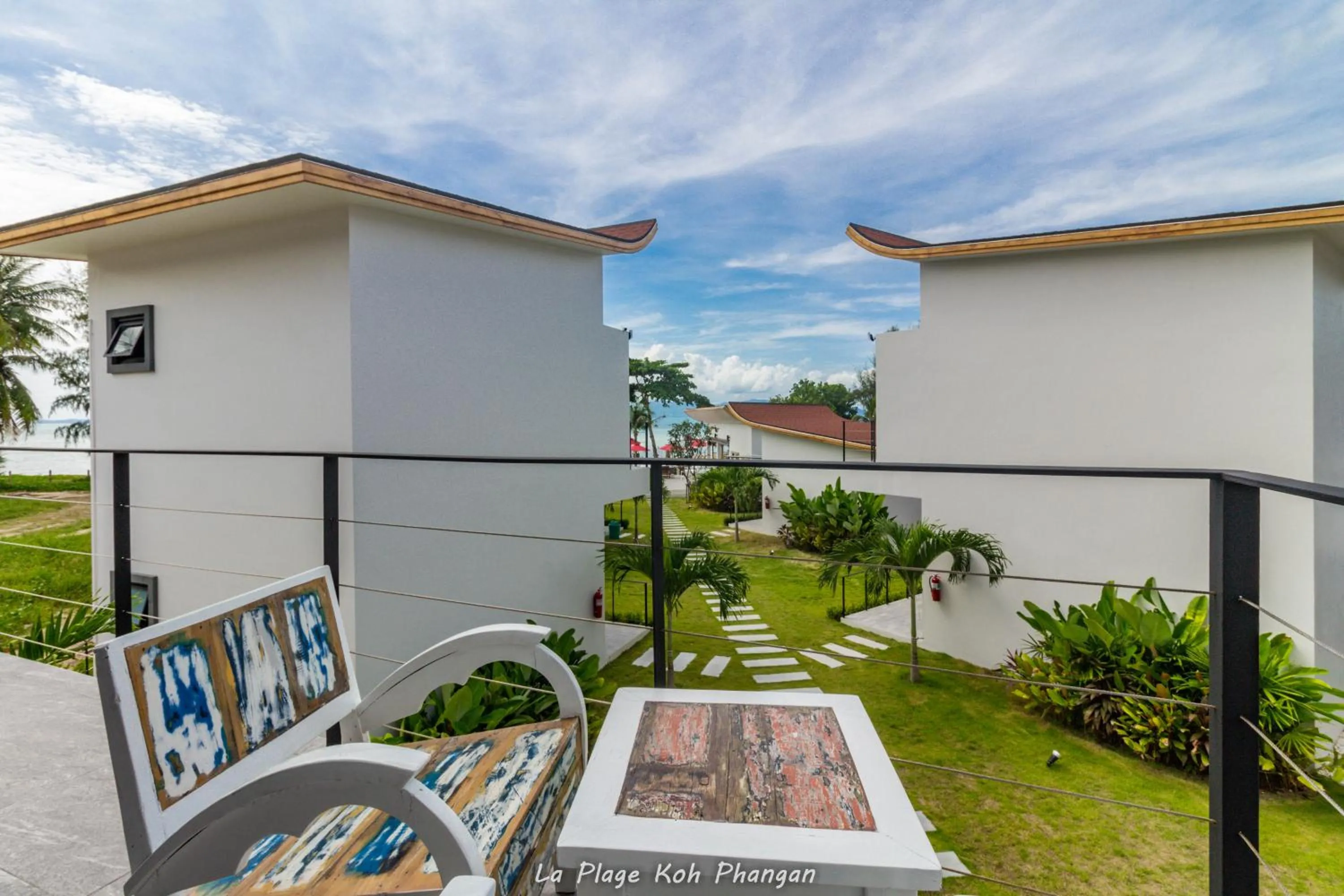 la plage resort & beach club