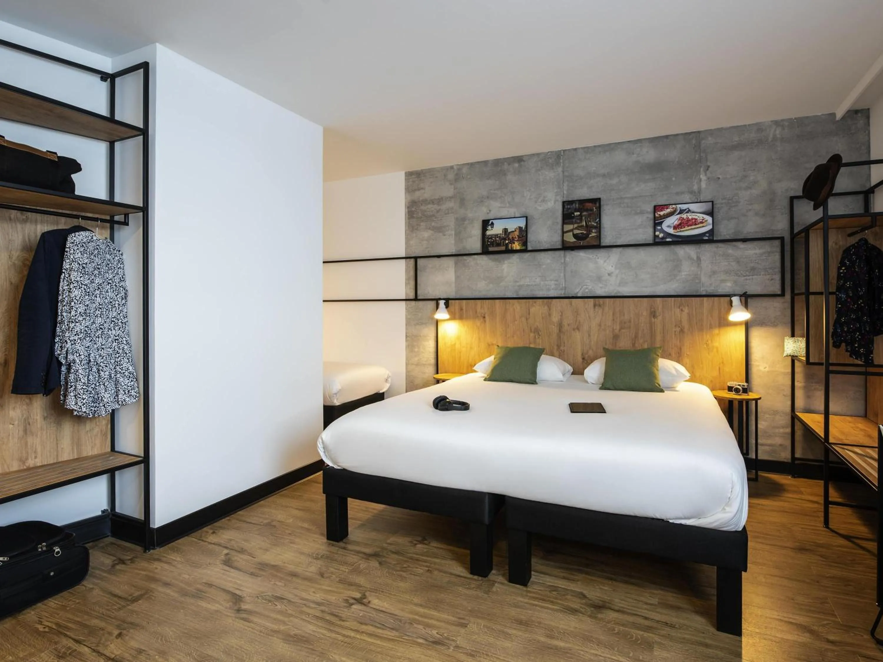 Bedroom, Bed in ibis Lyon Sud Oullins