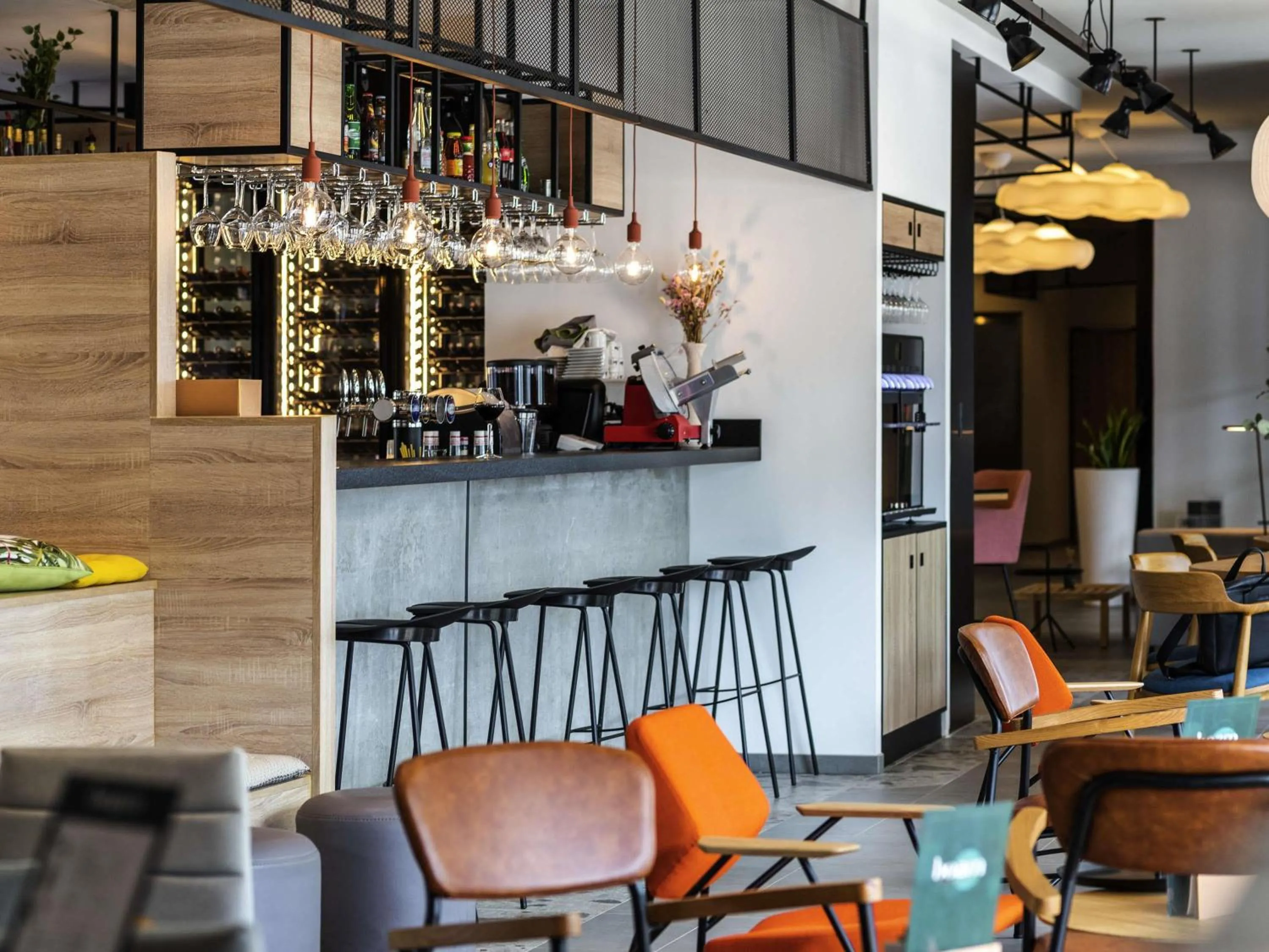 Property building in ibis Lyon Sud Oullins