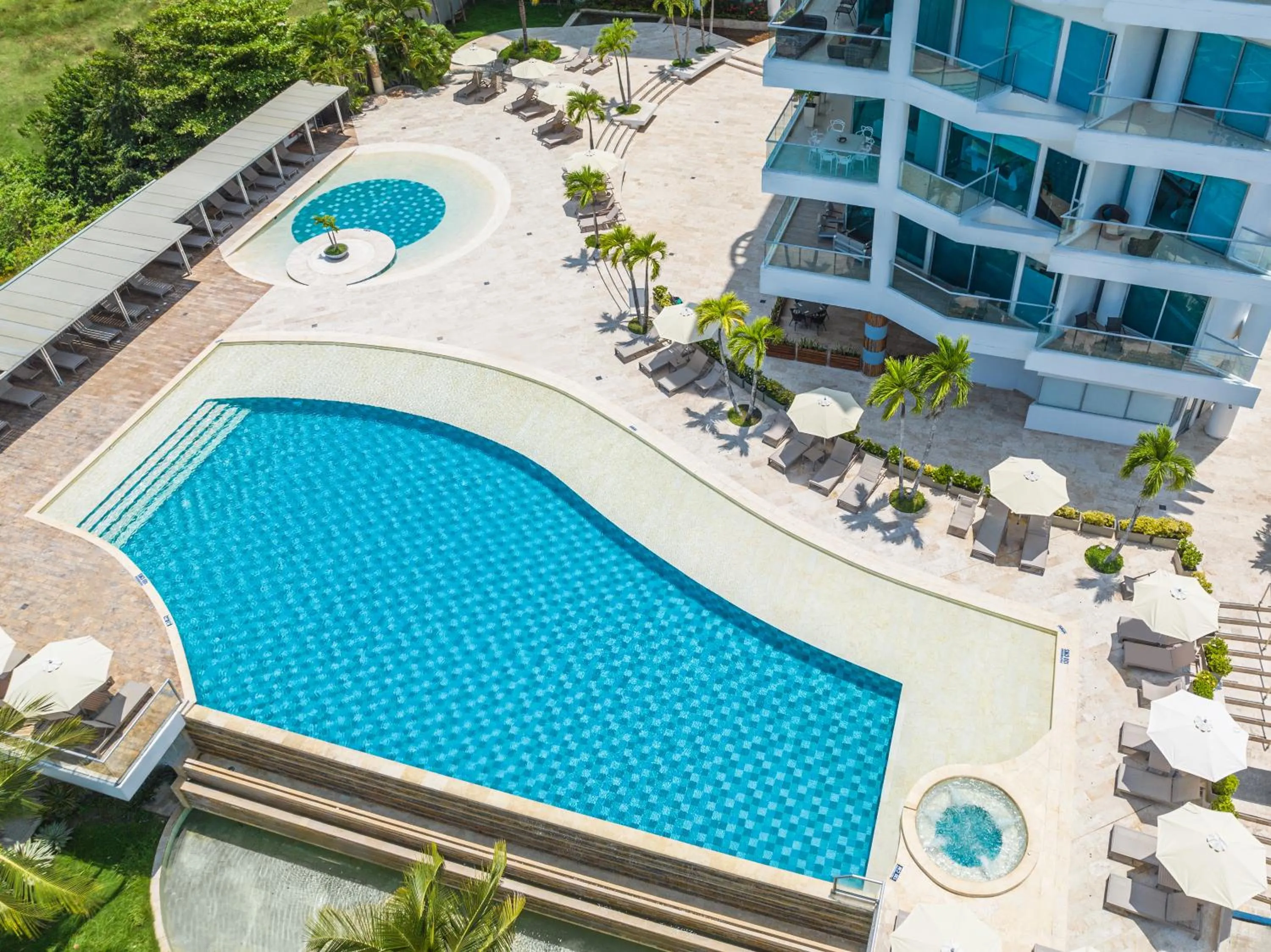 Swimming pool in Sonesta Hotel Cartagena