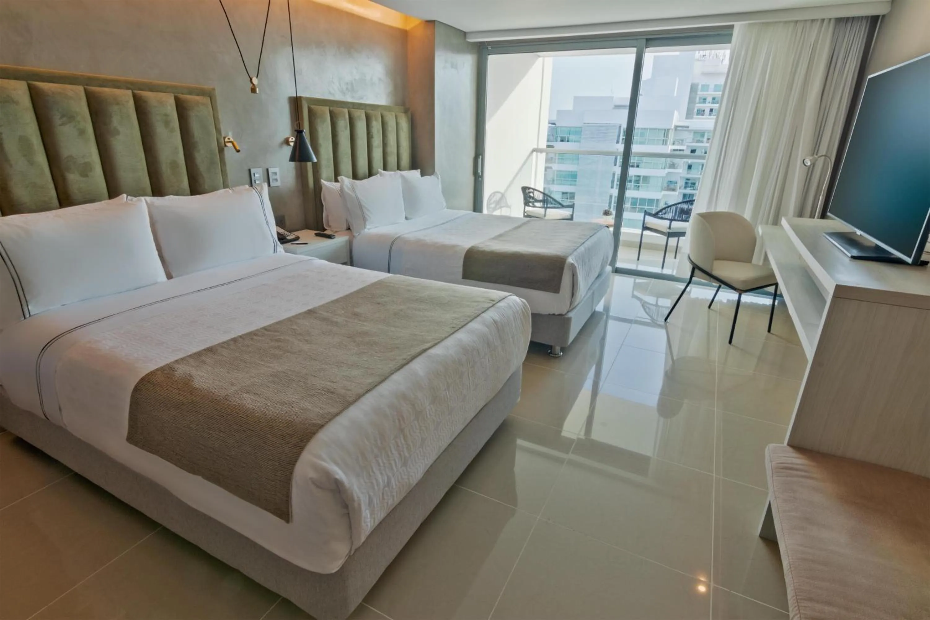 Bedroom, Bed in Sonesta Hotel Cartagena