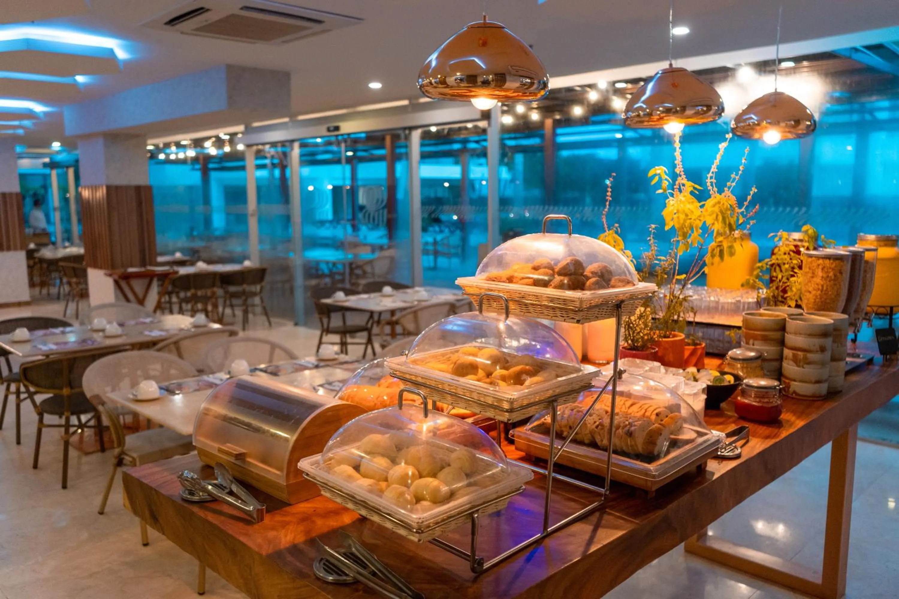 Breakfast in Sonesta Hotel Cartagena