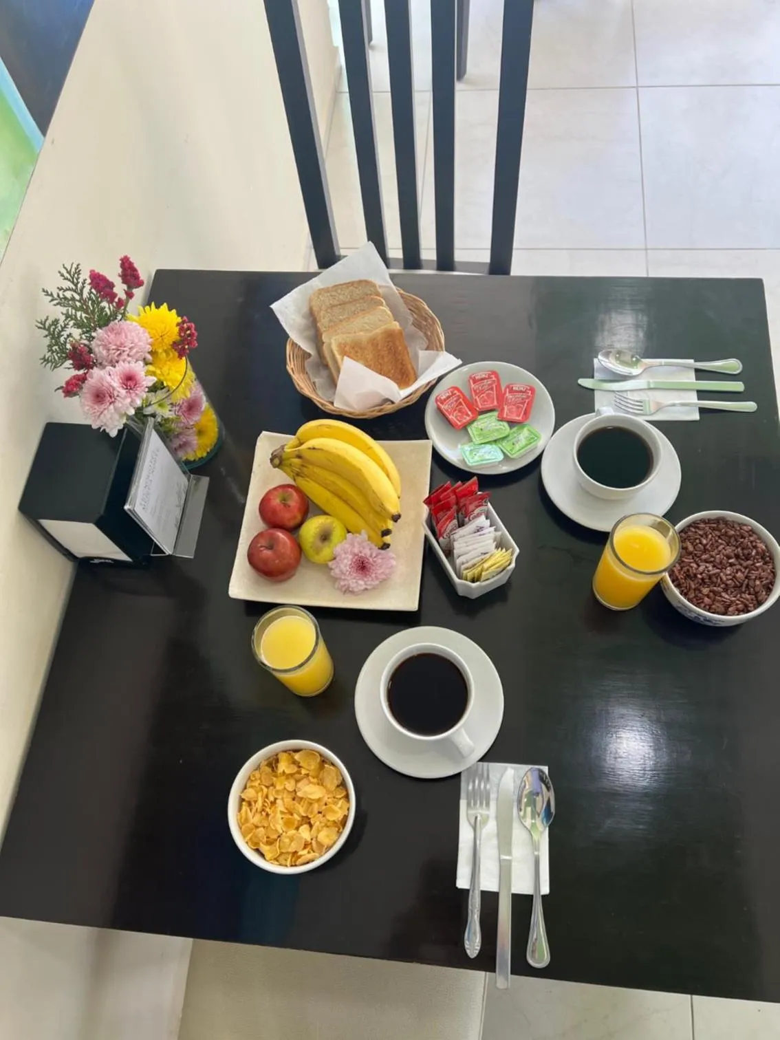 Restaurant/places to eat in Tecnohotel Mérida Norte