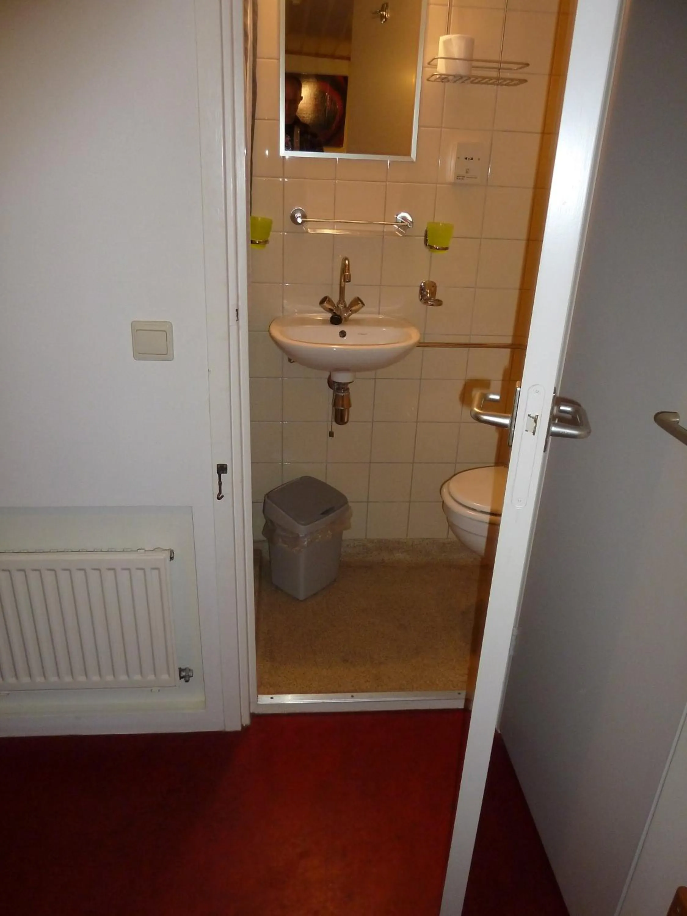 Toilet in Hotelboat Allure