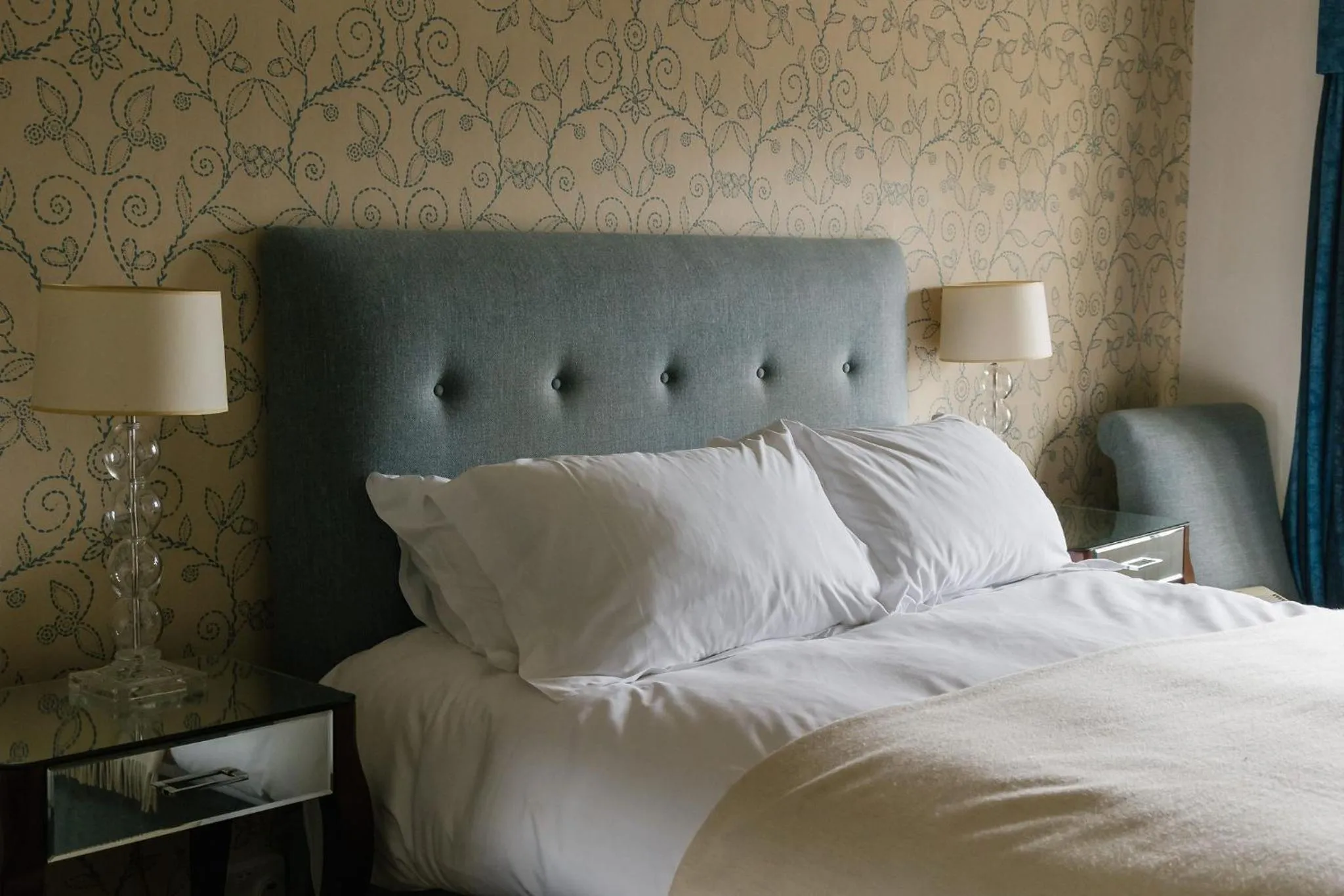 Bed in The White Swan Inn