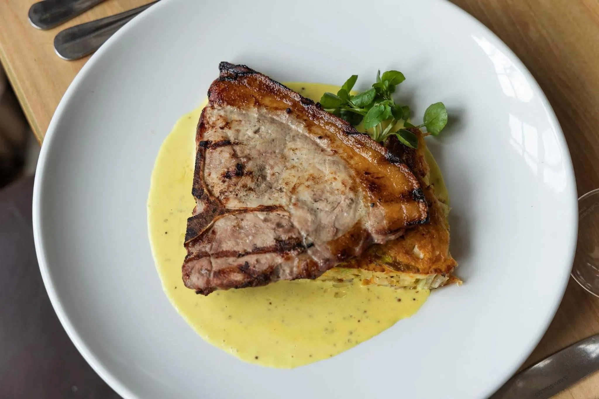 Food and drinks in The White Swan Inn