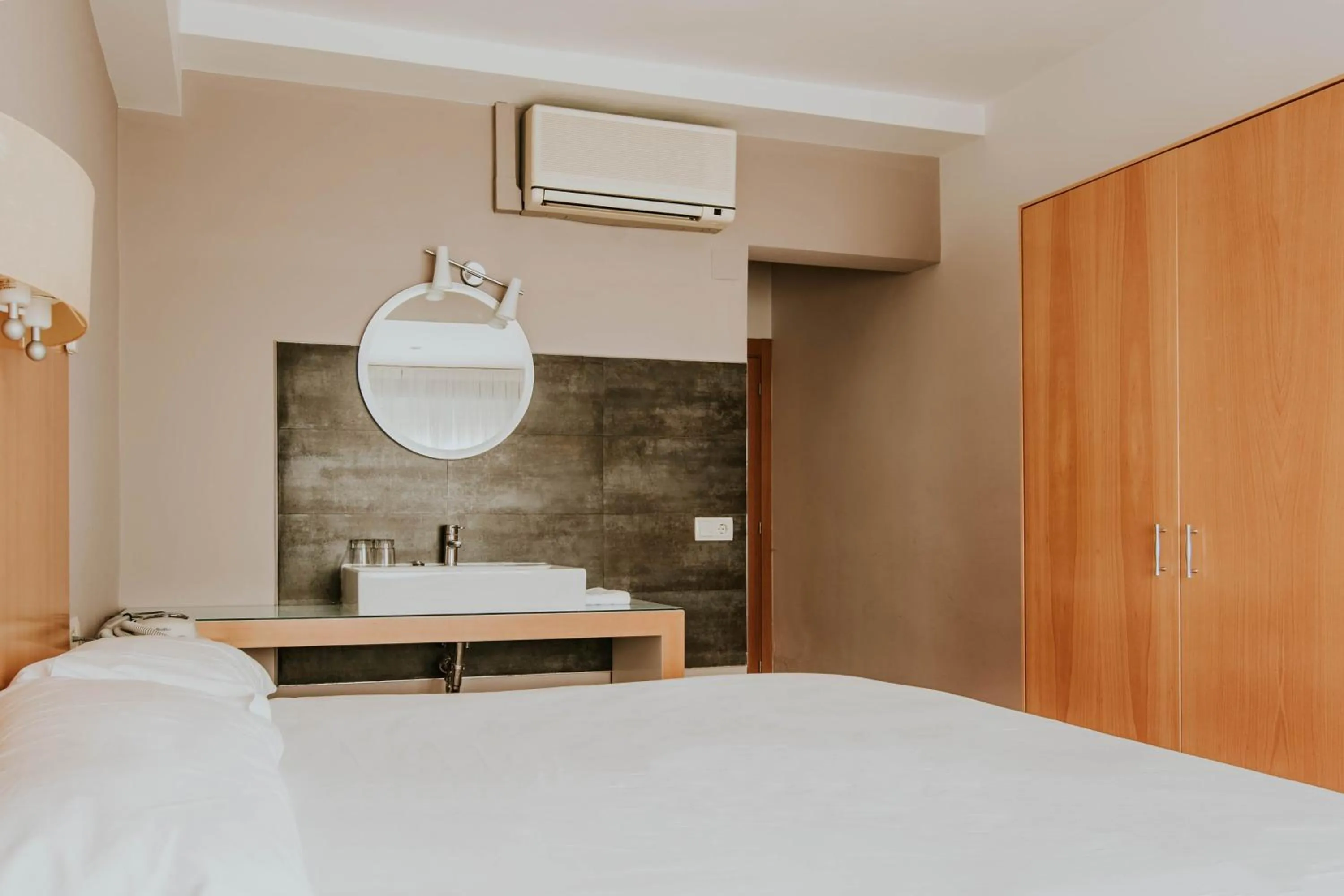 Off site, Bed in Hotel Isasa