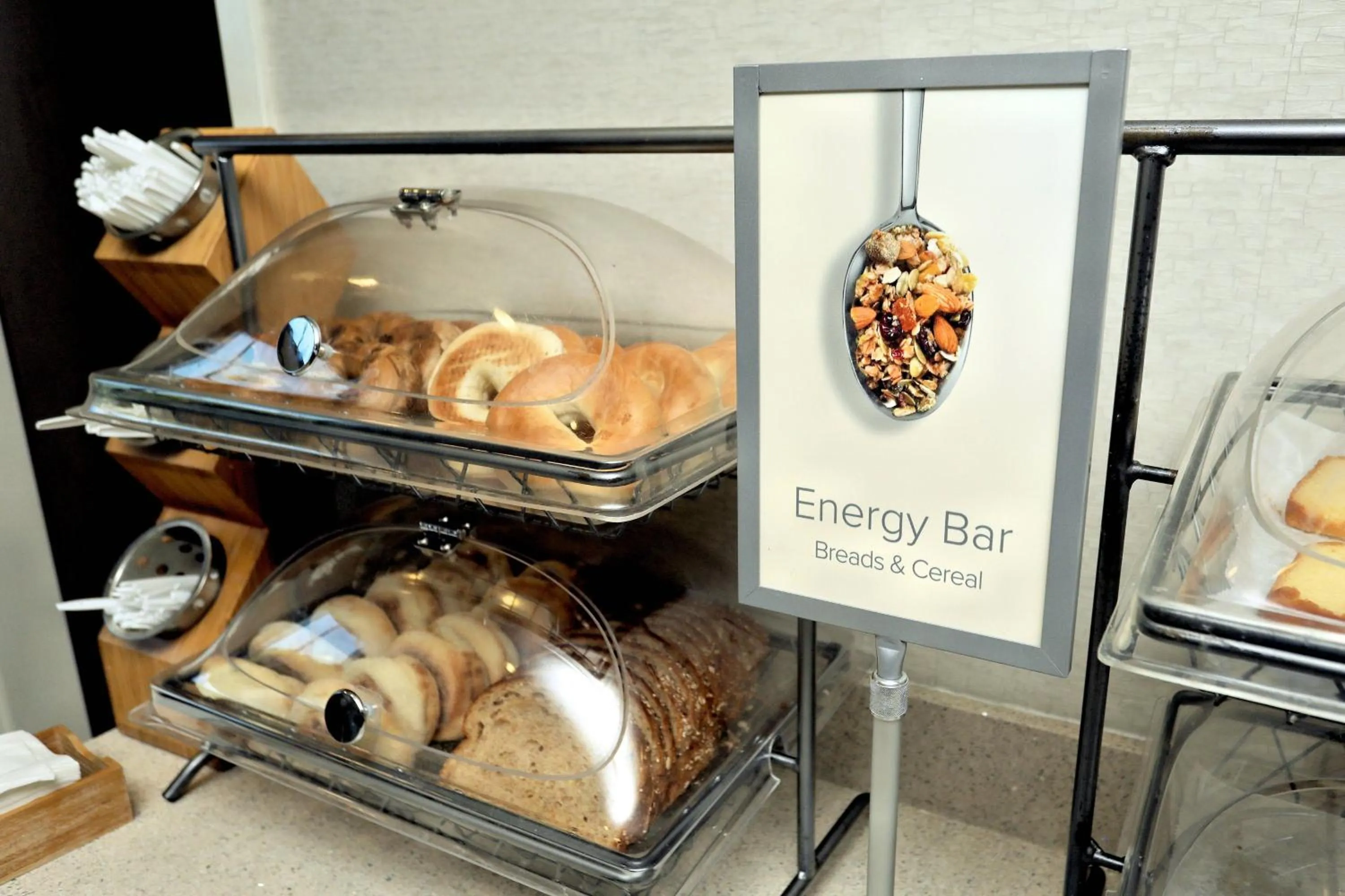 Breakfast in Fairfield Inn & Suites by Marriott Harrisburg West/New Cumberland