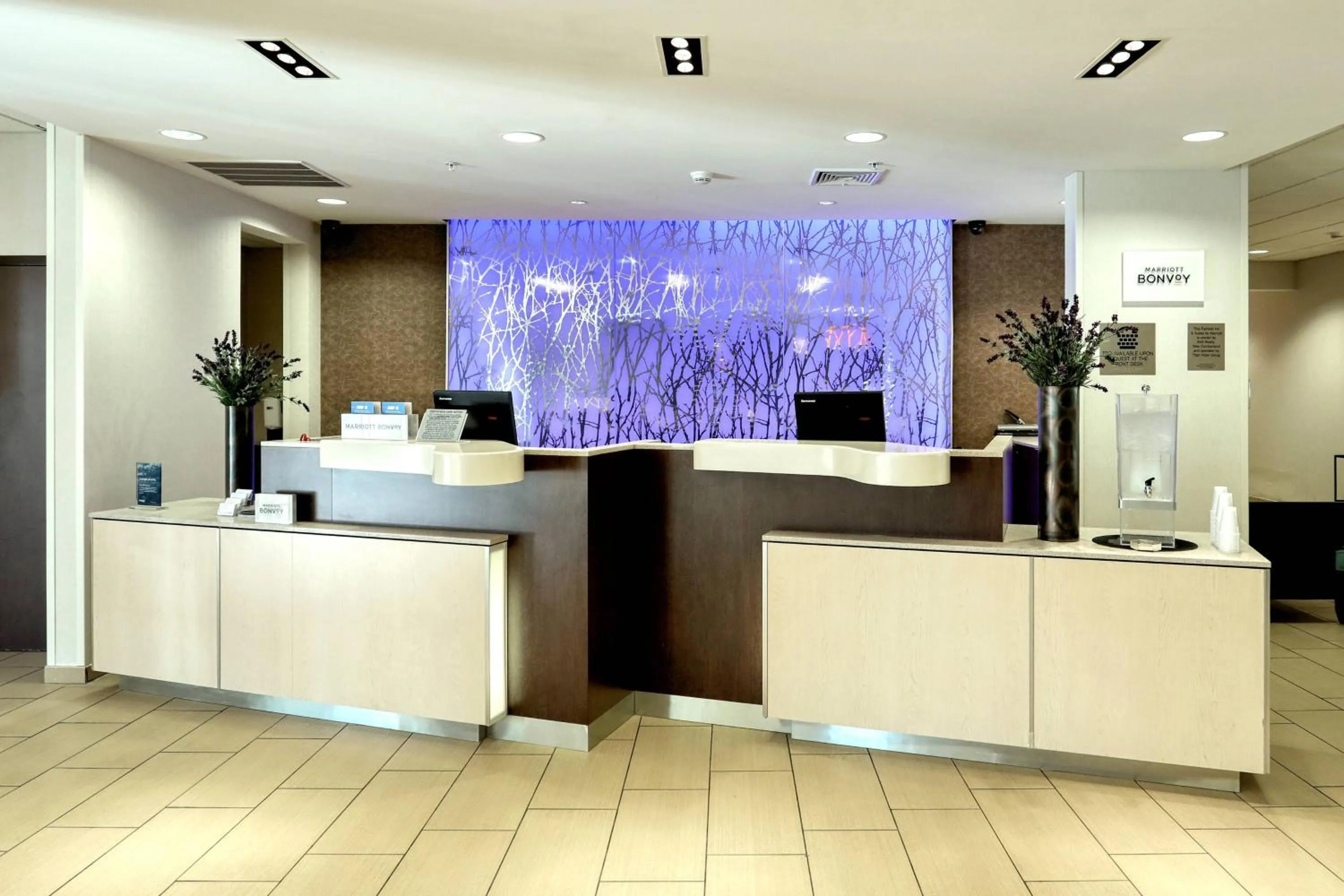 Lobby or reception in Fairfield Inn & Suites by Marriott Harrisburg West/New Cumberland