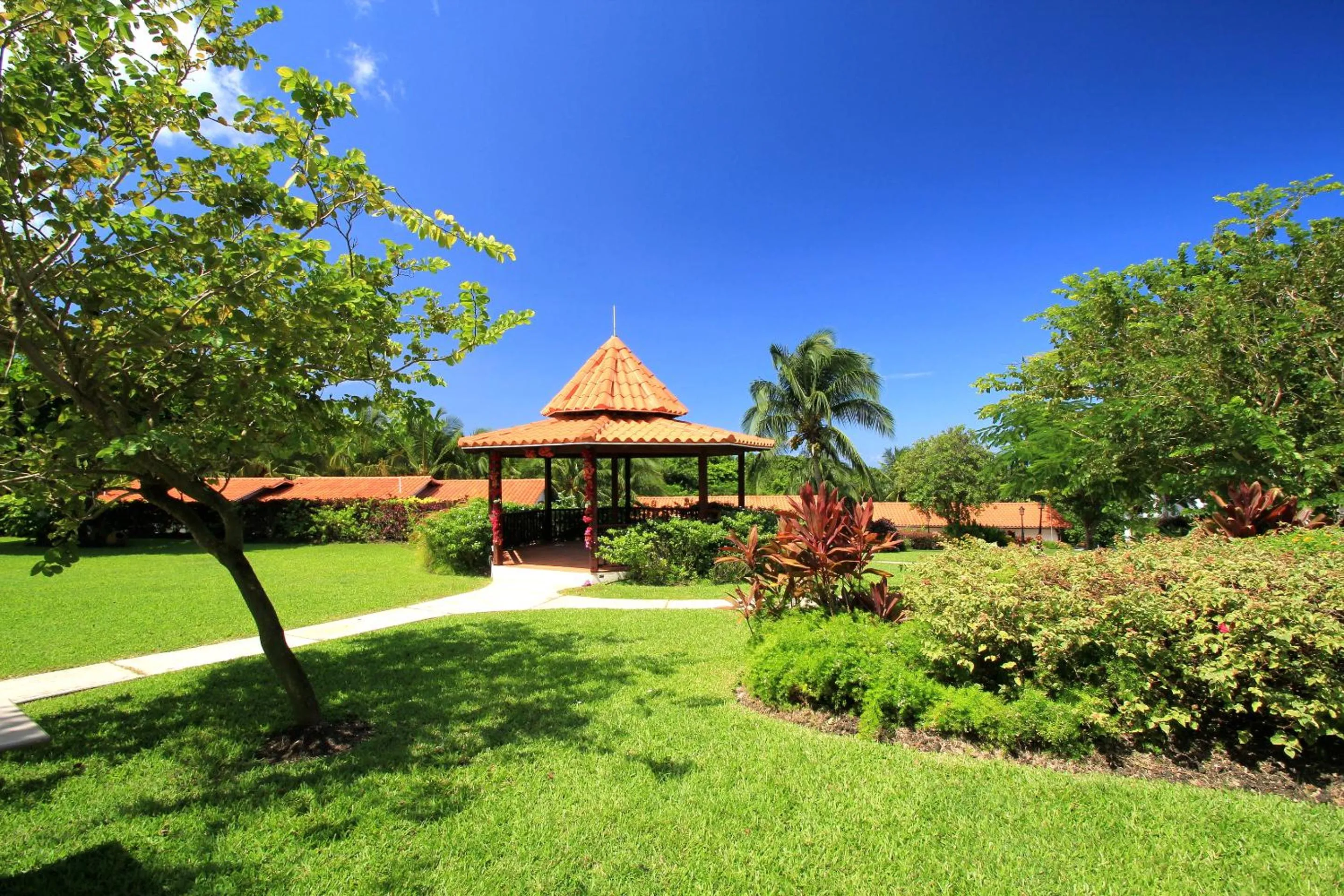 Natural landscape in Sugar Cane Club Hotel & Spa
