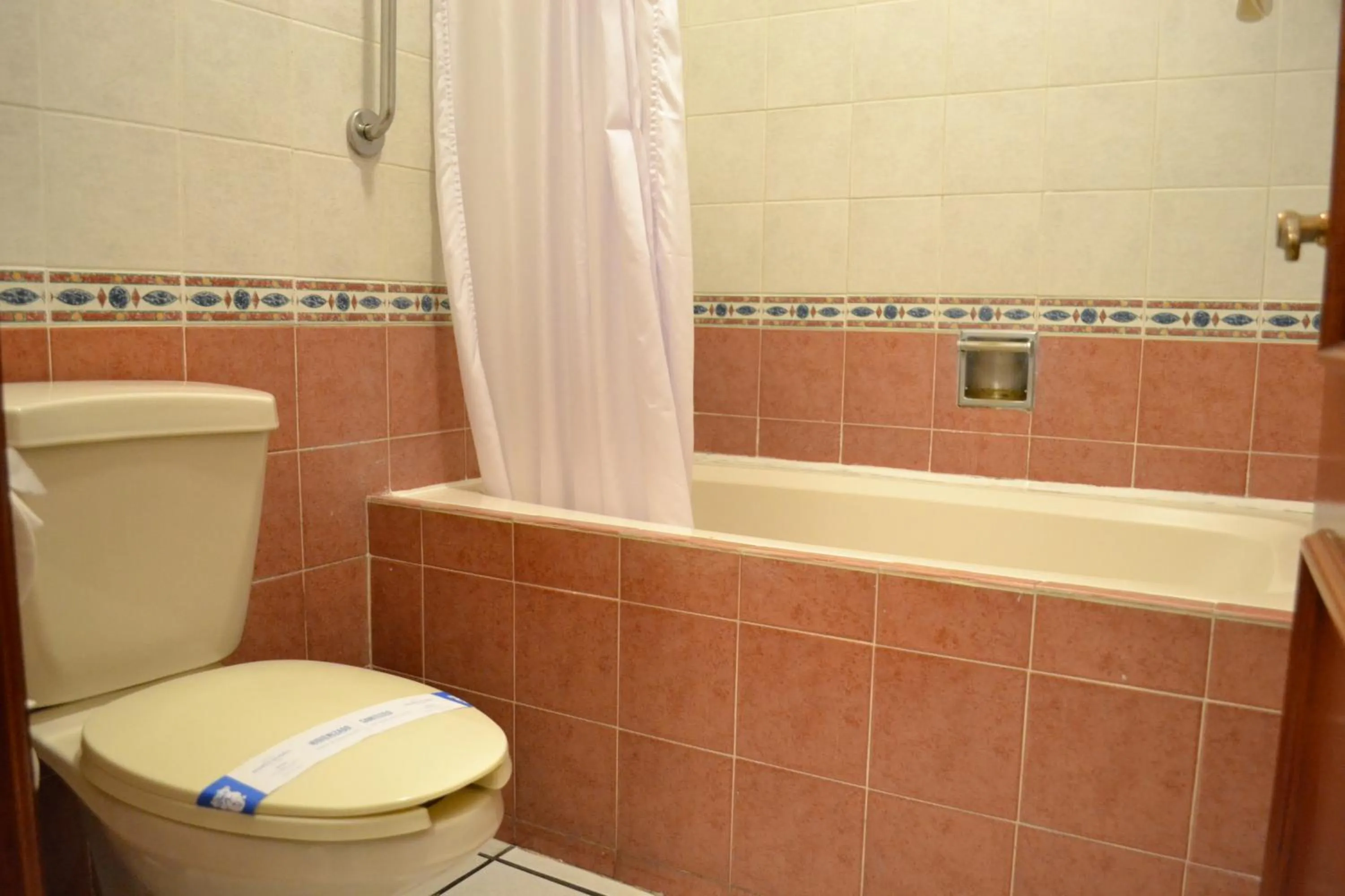 Bathroom in María Isabel Colima