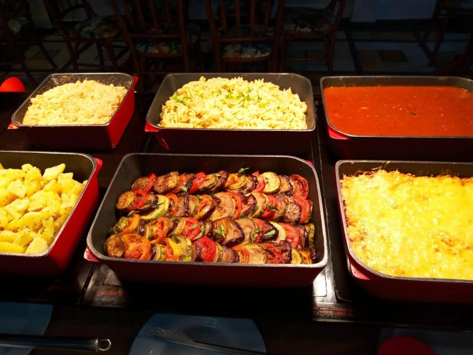 Restaurant/places to eat in Villa'l Mare Hotel