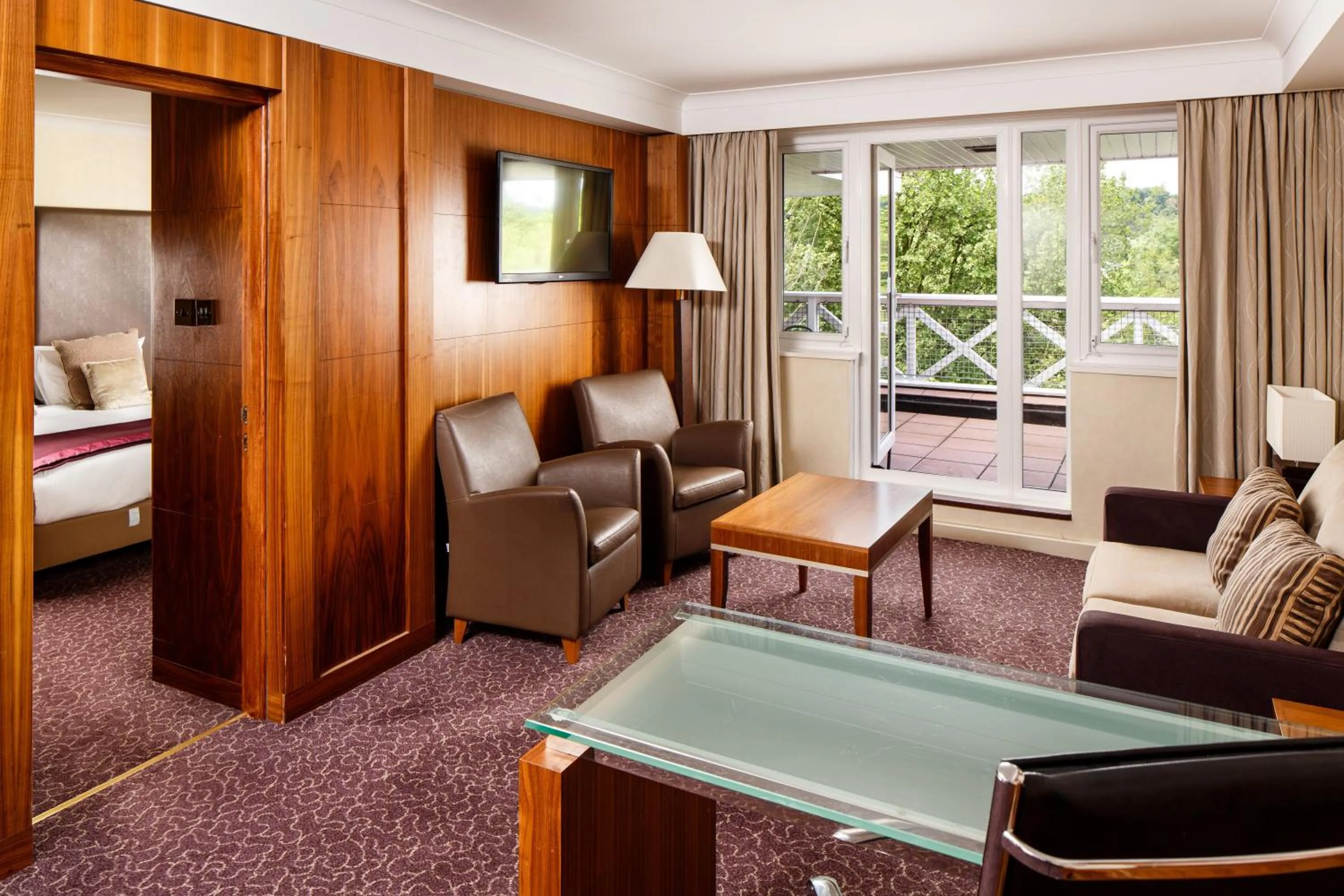 Photo of the whole room in Crowne Plaza Reading