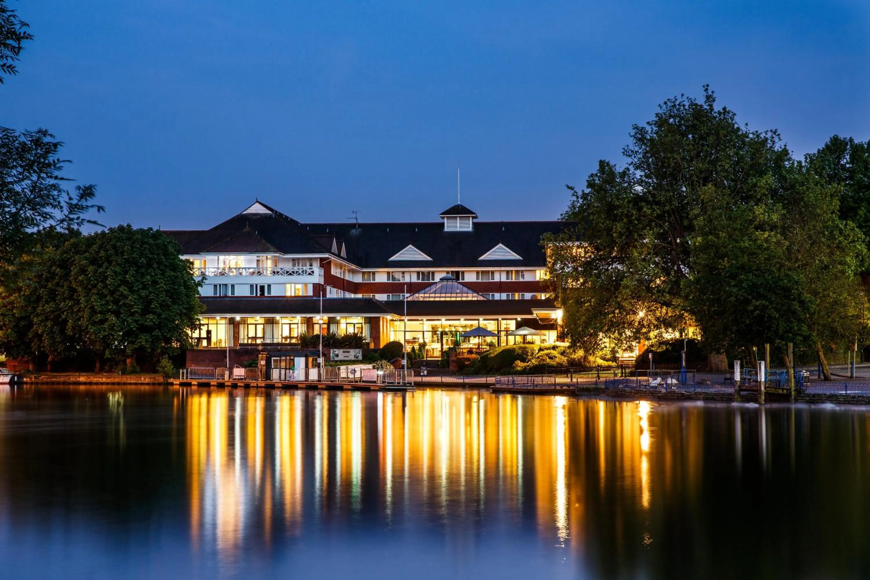 Property building in Crowne Plaza Reading