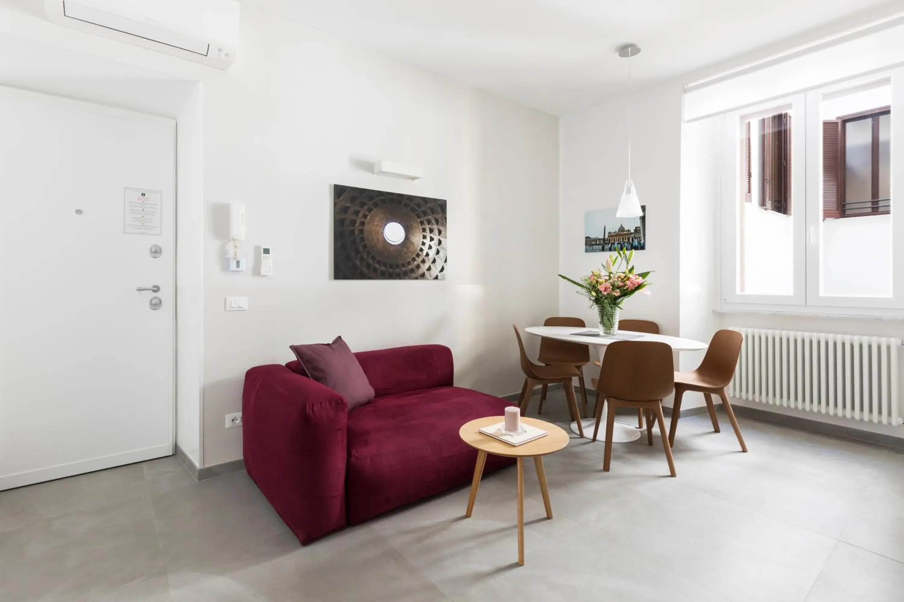 ROMAC Villa Borghese with 3 bedrooms near Via Veneto ROMAC Villa Borghese with 3 bedrooms near Via Veneto