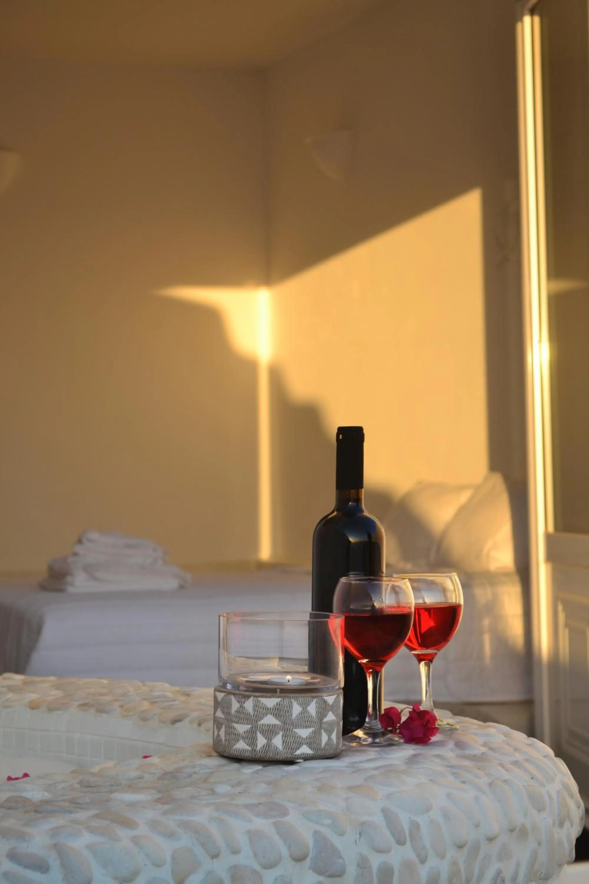 Decorative detail, Bed in Golden Beach Resort Anafi