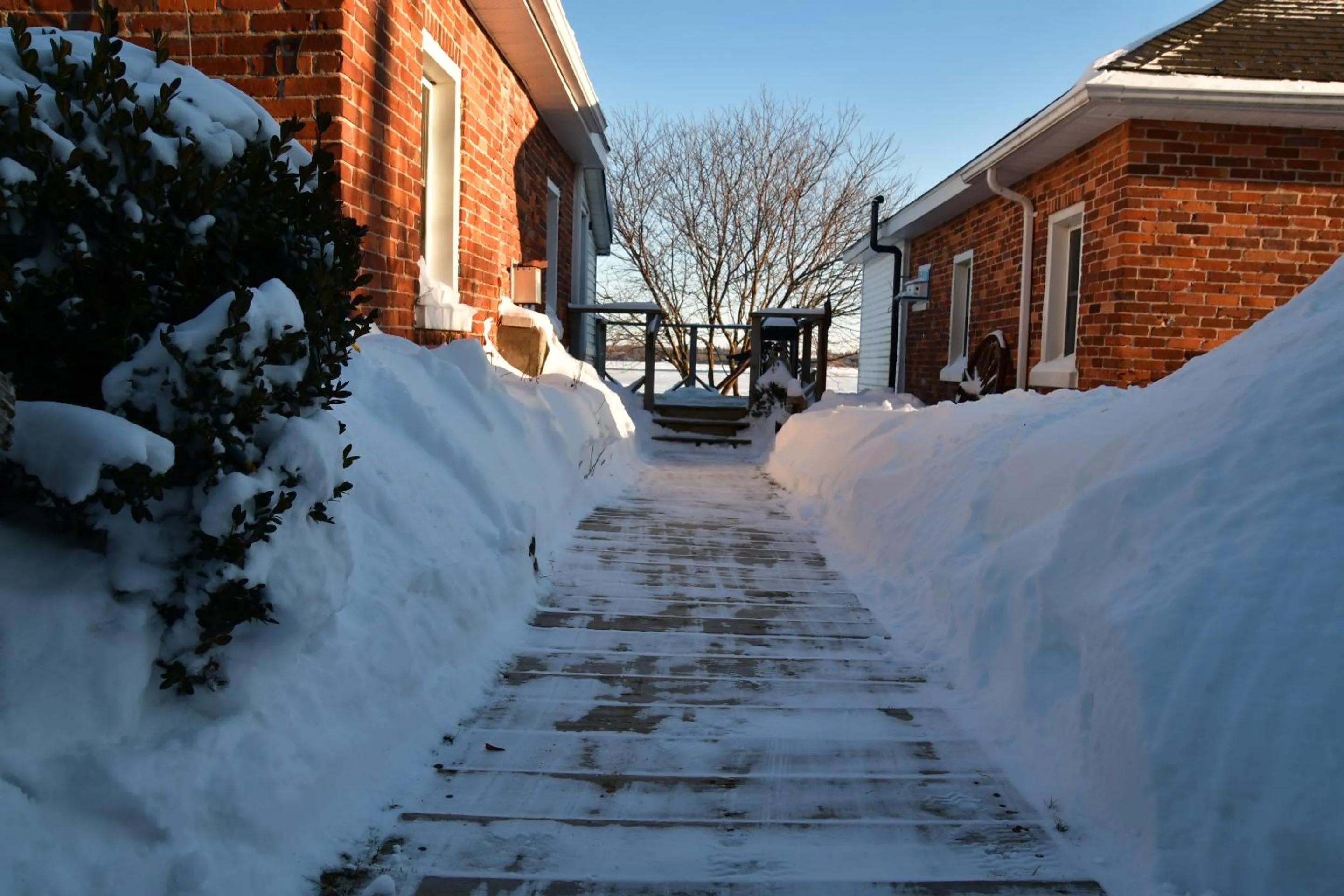 Property building in Dewar's Inn and Cottages