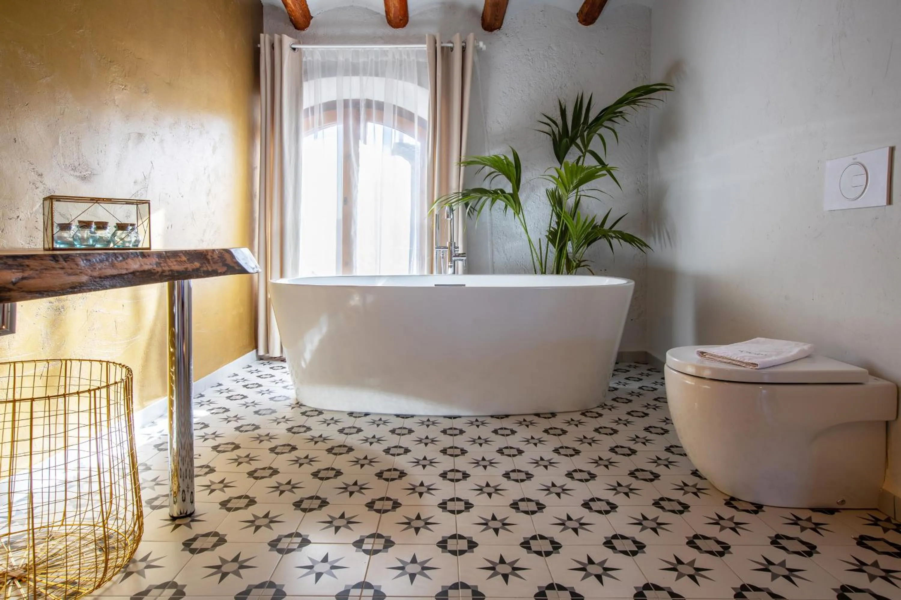 Bathroom in El Palauet del Priorat
