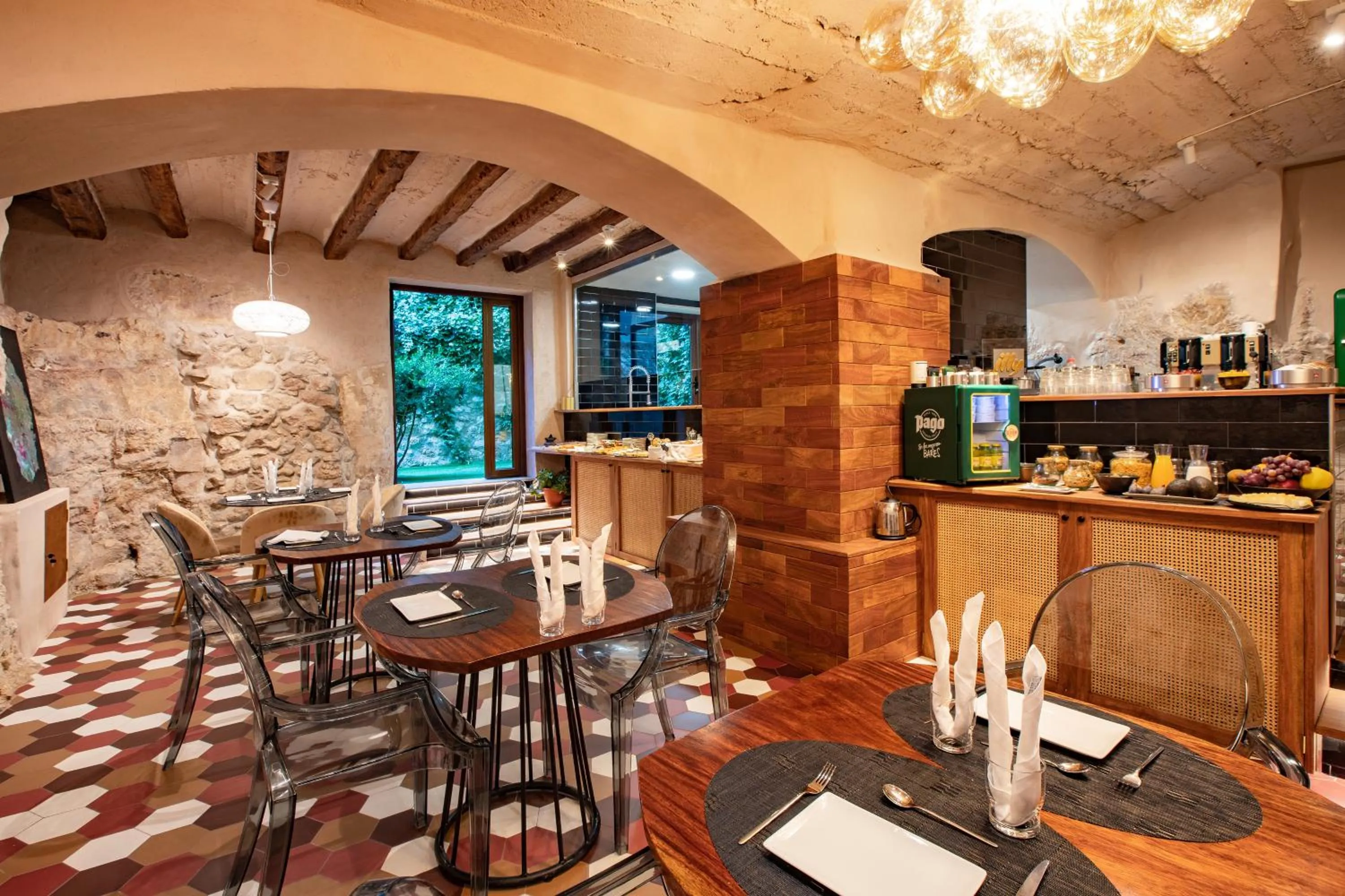 Buffet breakfast in El Palauet del Priorat