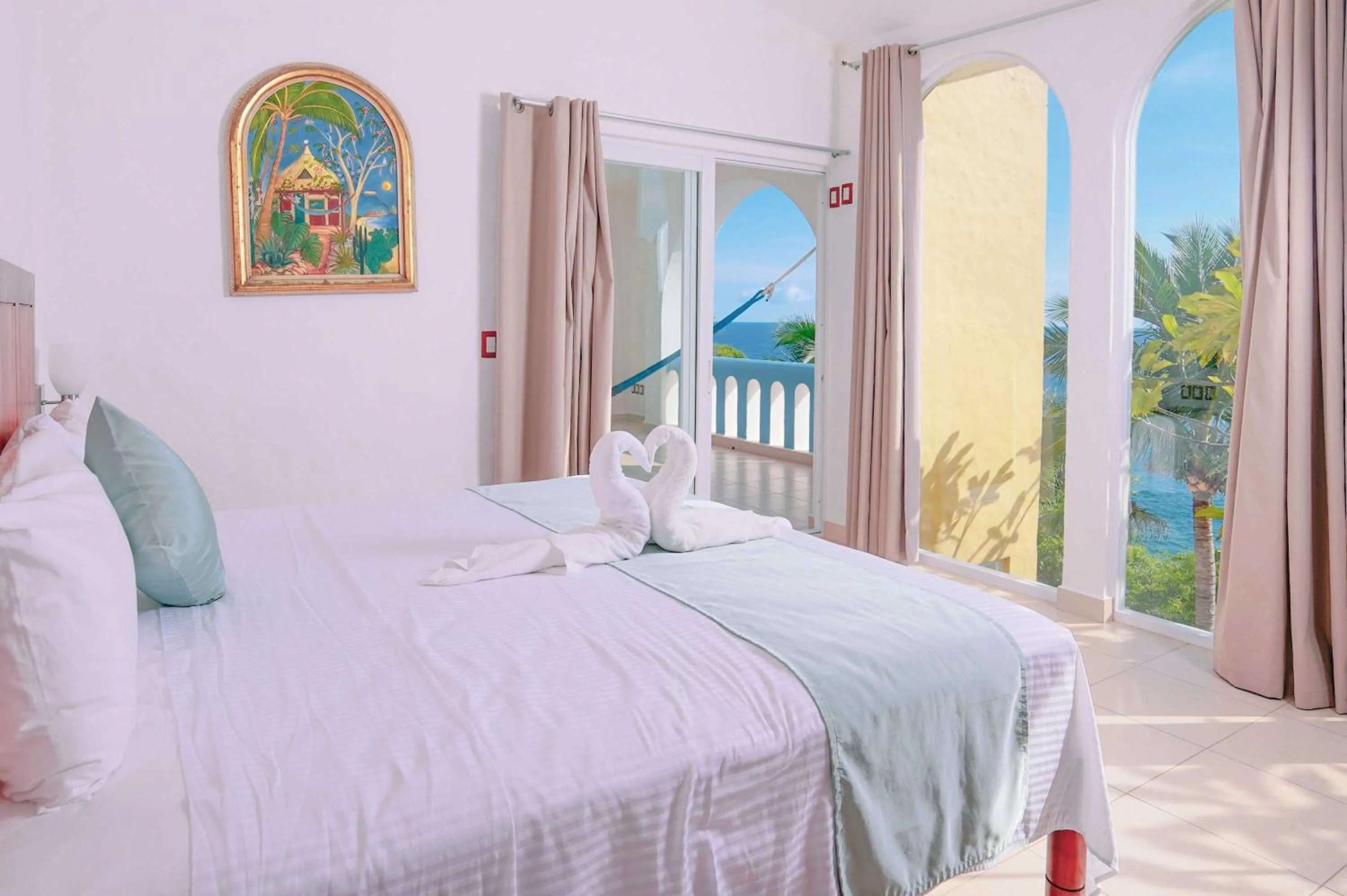 Bedroom, Bed in Villas & Resort Luz de Luna