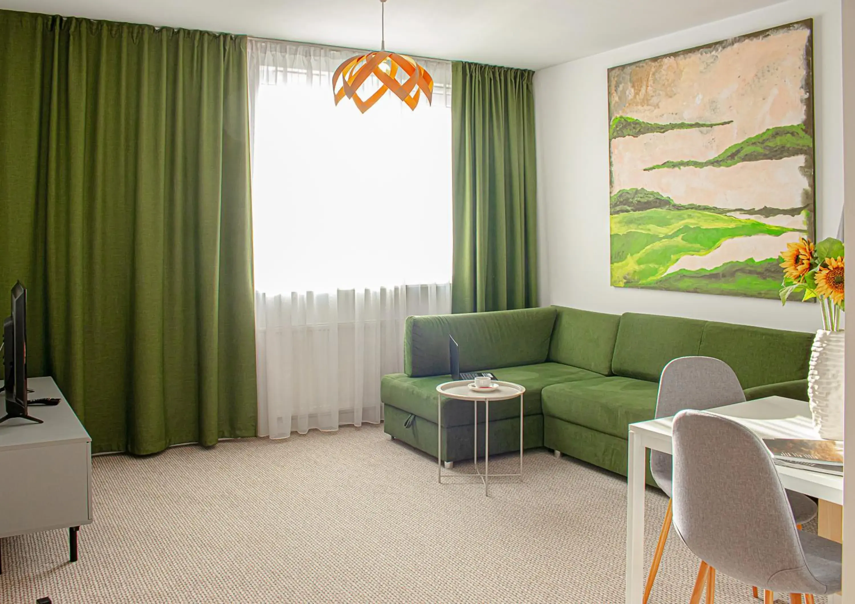 Two-Bedroom Apartment in Arche Hotel Poloneza Two-Bedroom Apartment in Arche Hotel Poloneza