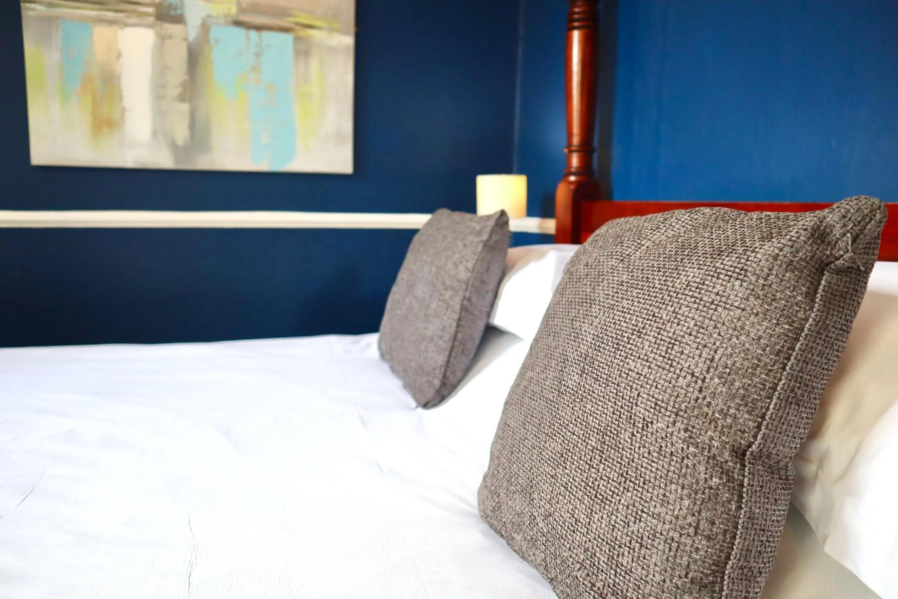 Bedroom, Bed in Colson House