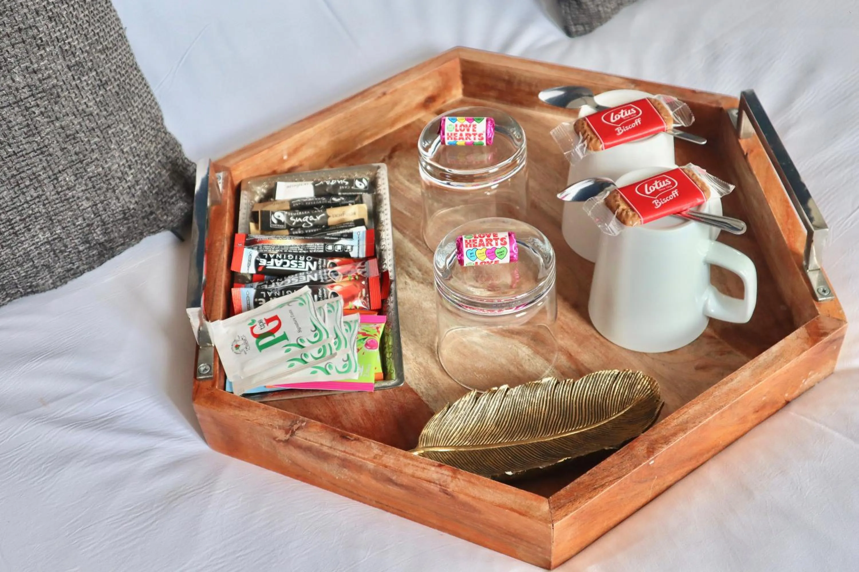 Coffee/tea facilities in Colson House