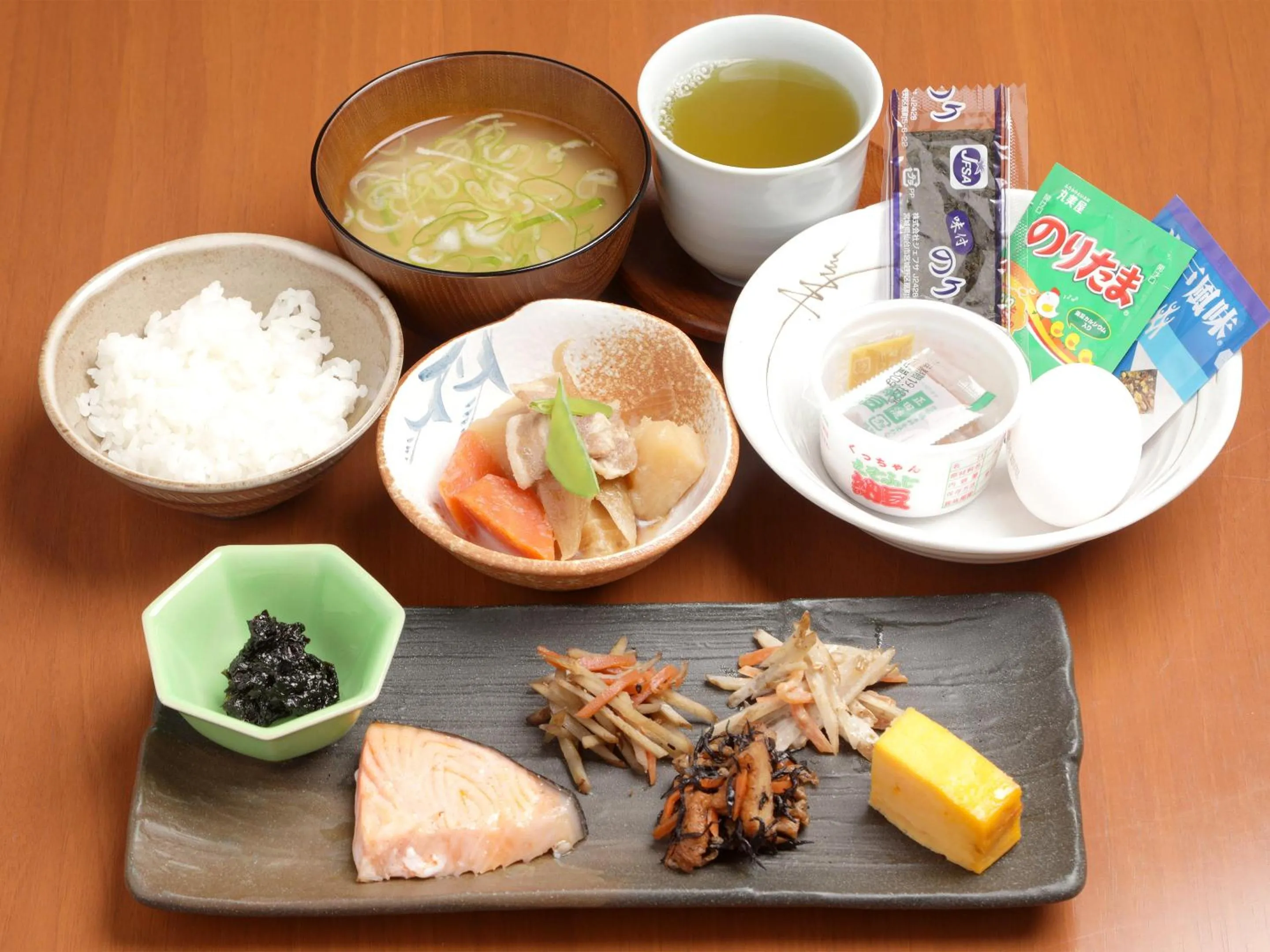 Food in Lodge Koropokkuru