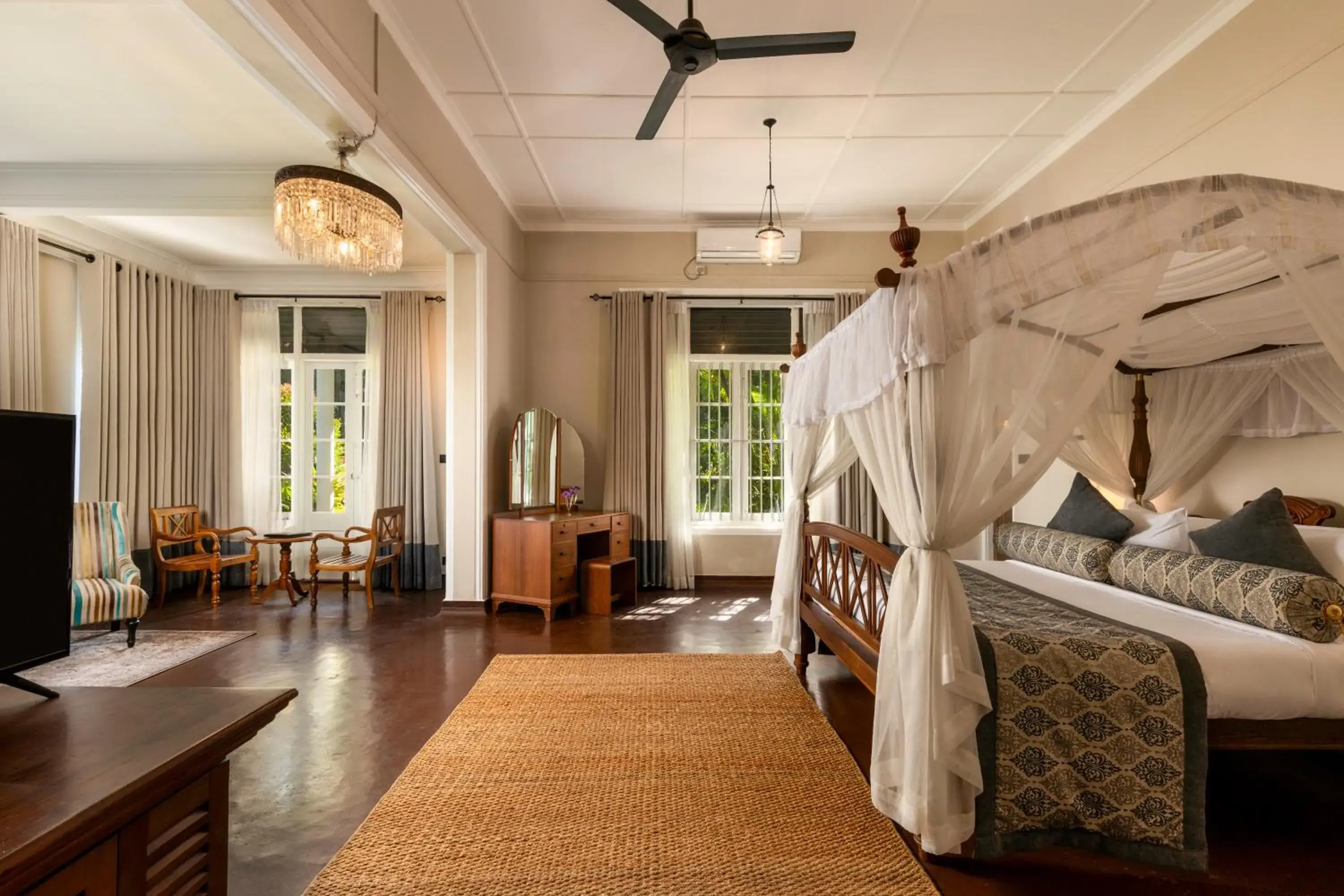 Superior Double Room in Castle Hill Bungalow by Seven Angels Superior Double Room in Castle Hill Bungalow by Seven Angels