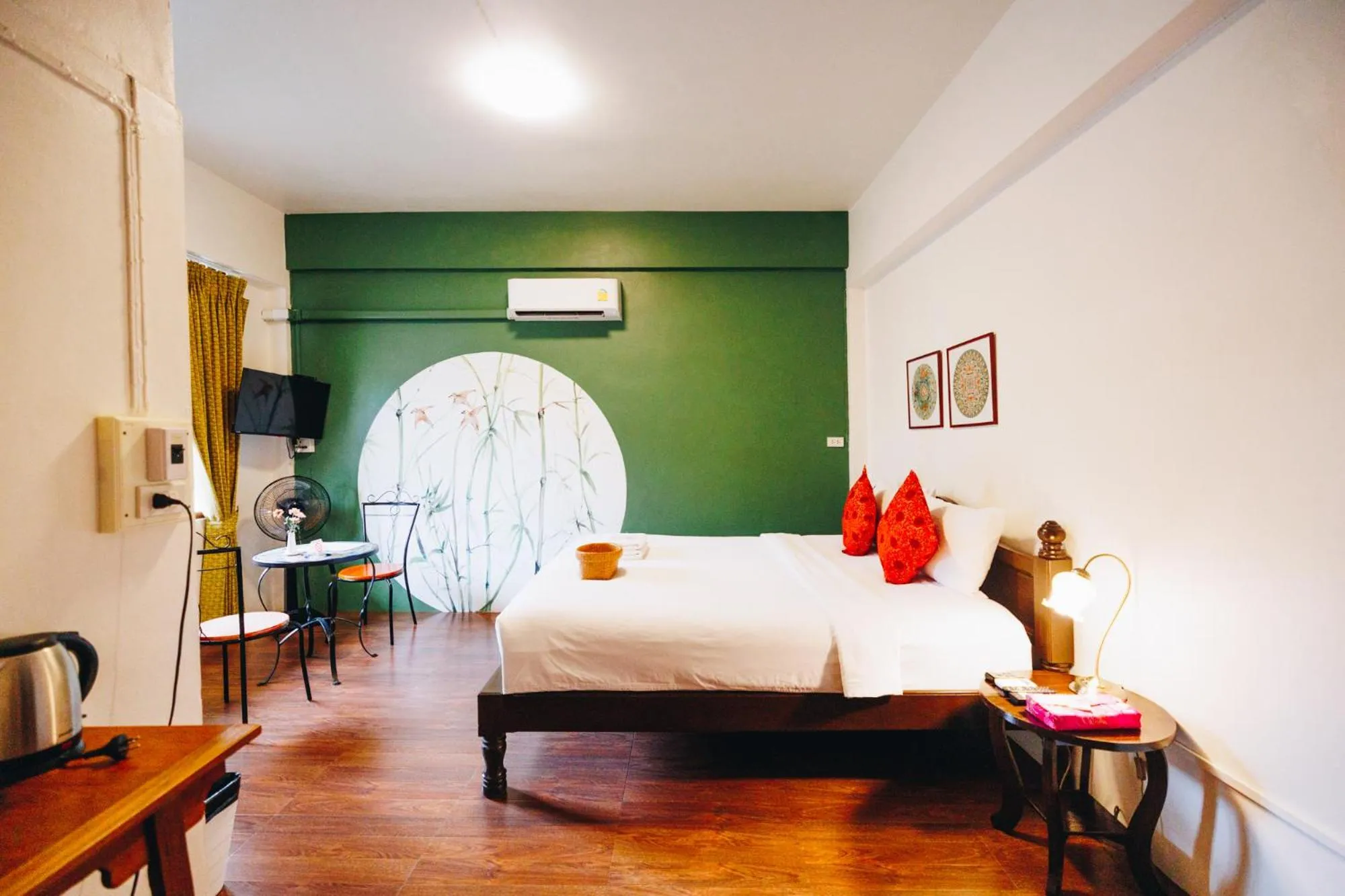 Bed in Sleeper House