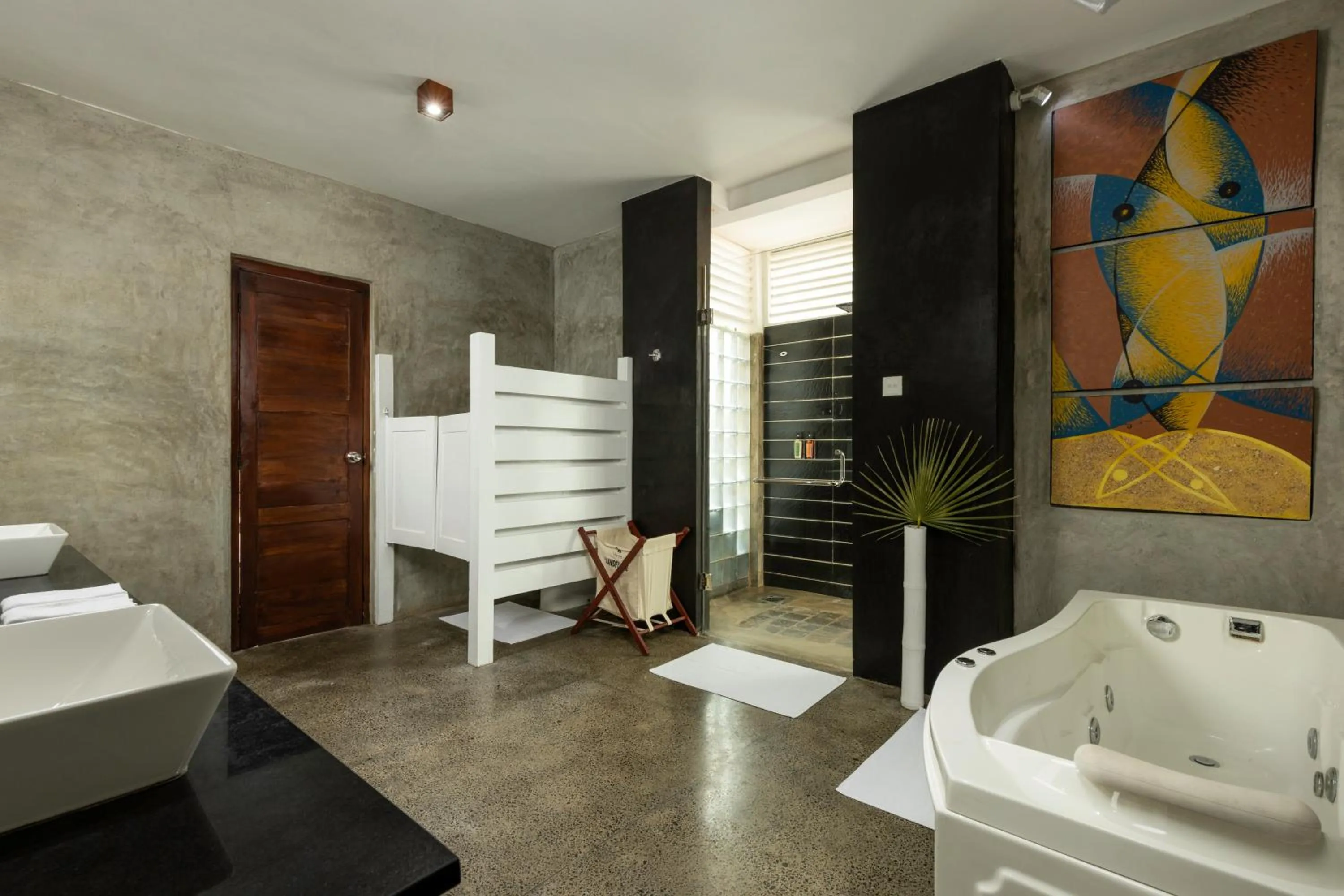Bathroom in Maalu Maalu Resort & Spa - Thema Collection