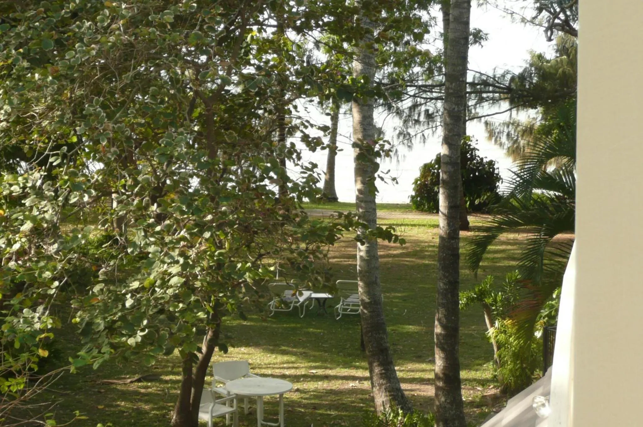 Day in Beachside Holiday Units