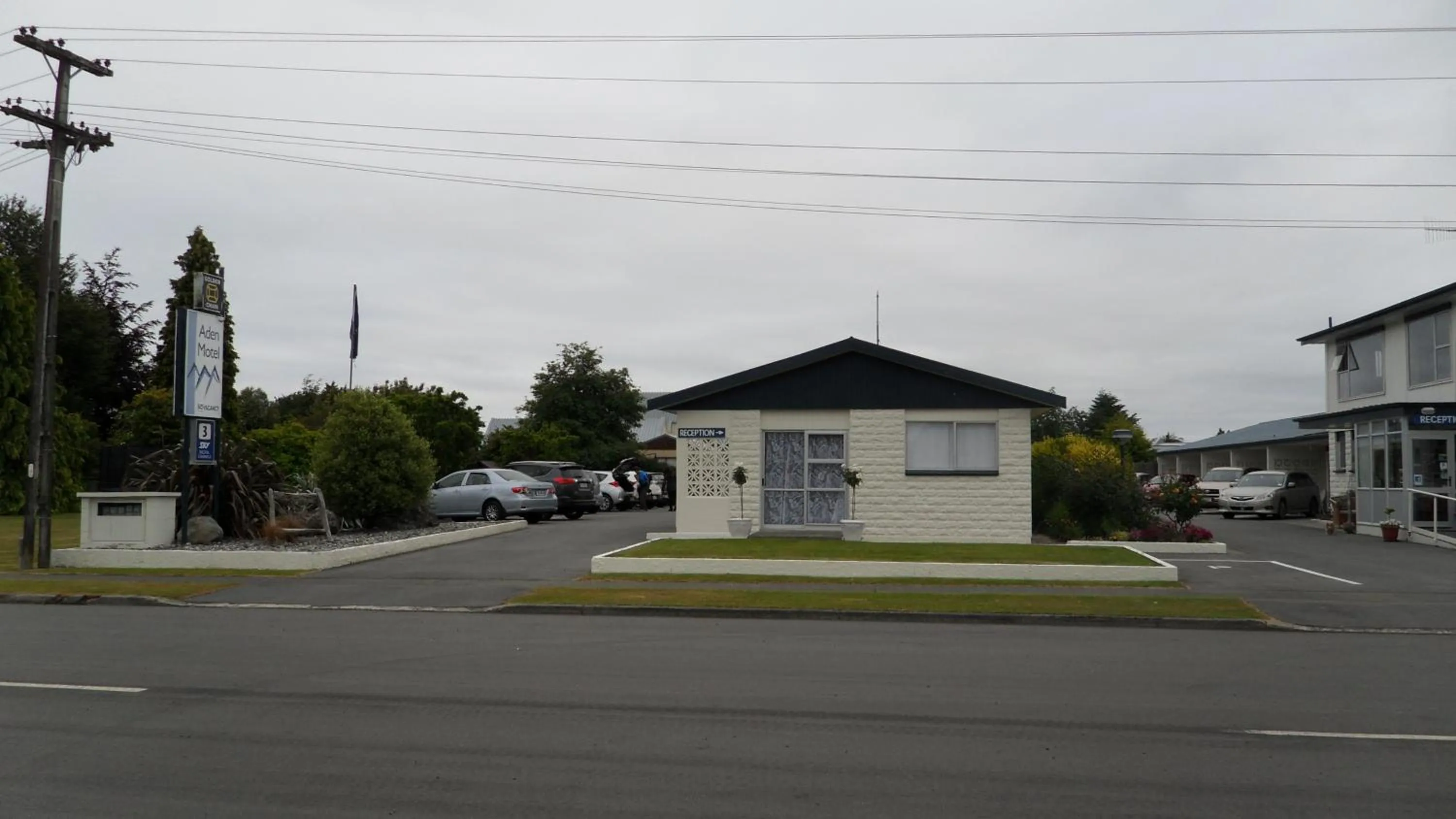 Property building in Aden Motel
