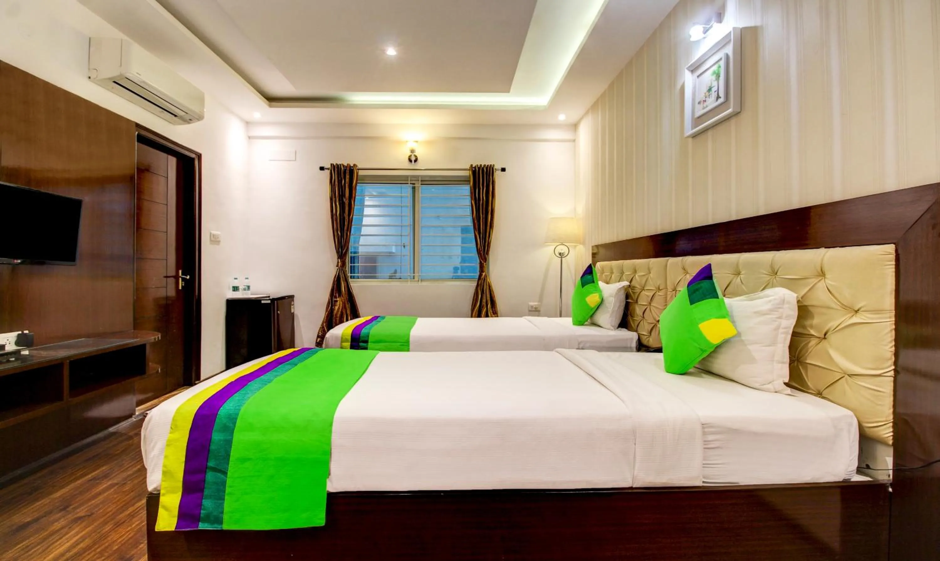 Bedroom, Bed in Treebo The Sai Leela Suites