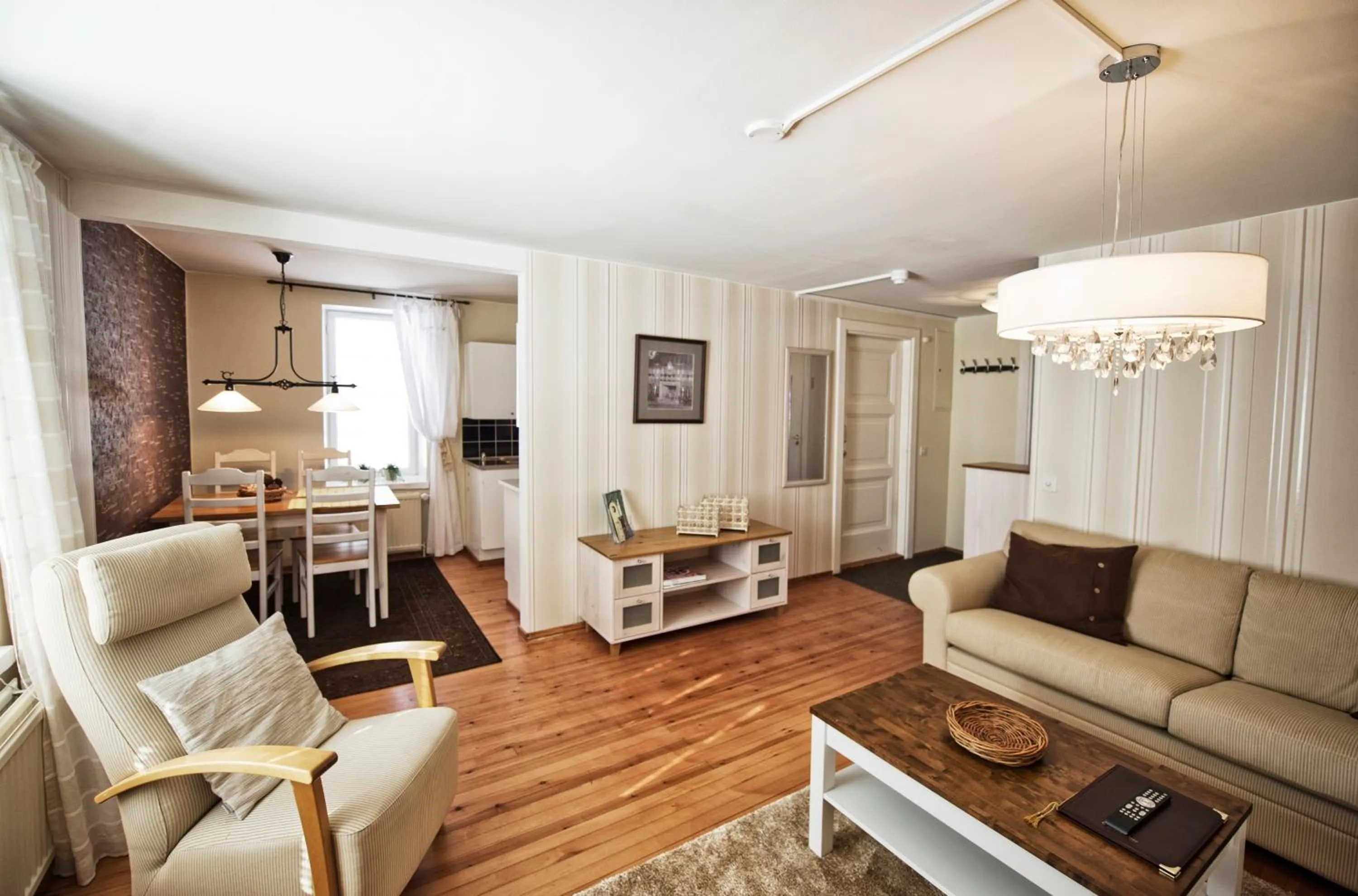 Photo of the whole room in Hotel Vanajanlinna