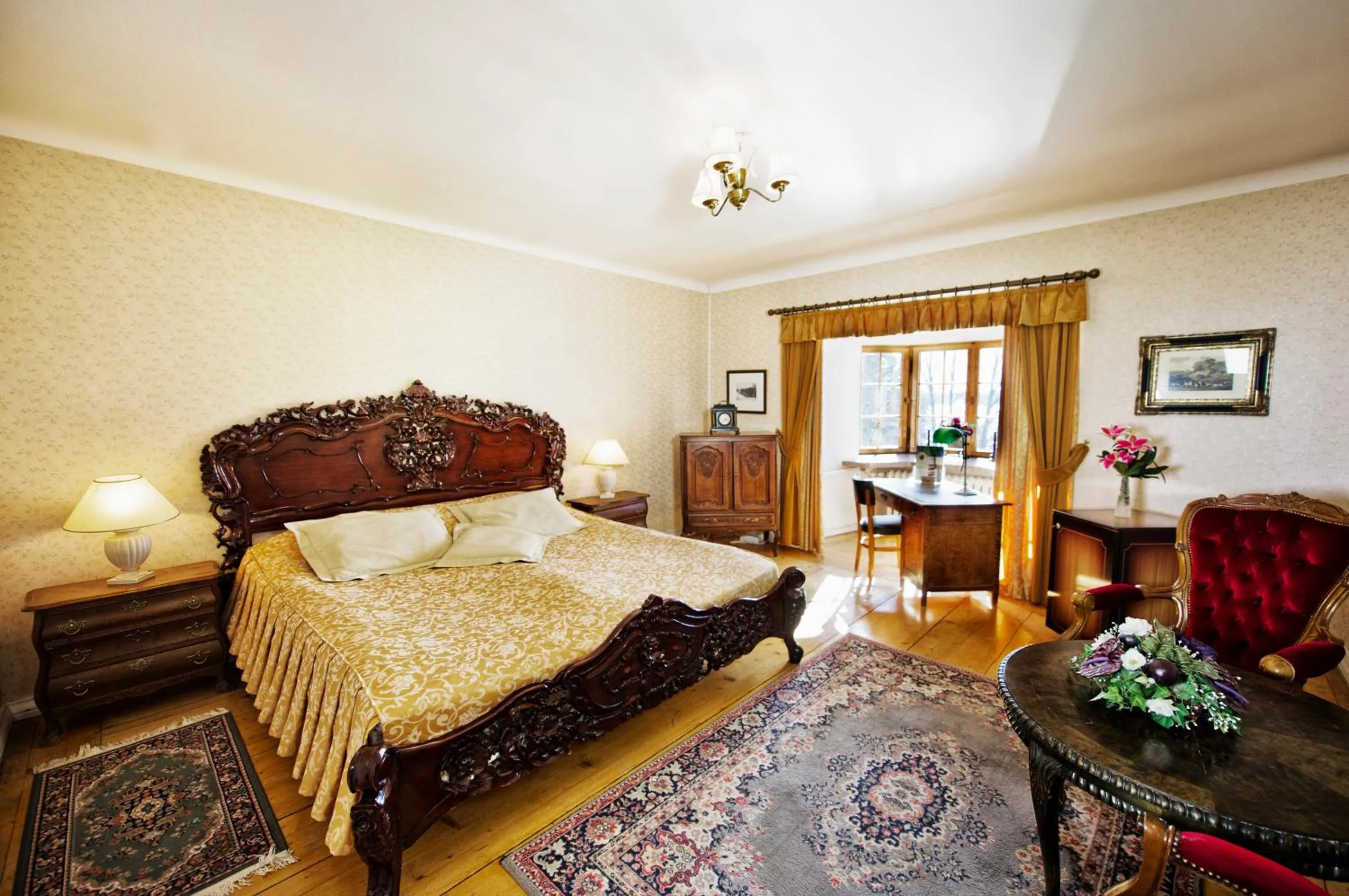 Photo of the whole room, Bed in Hotel Vanajanlinna