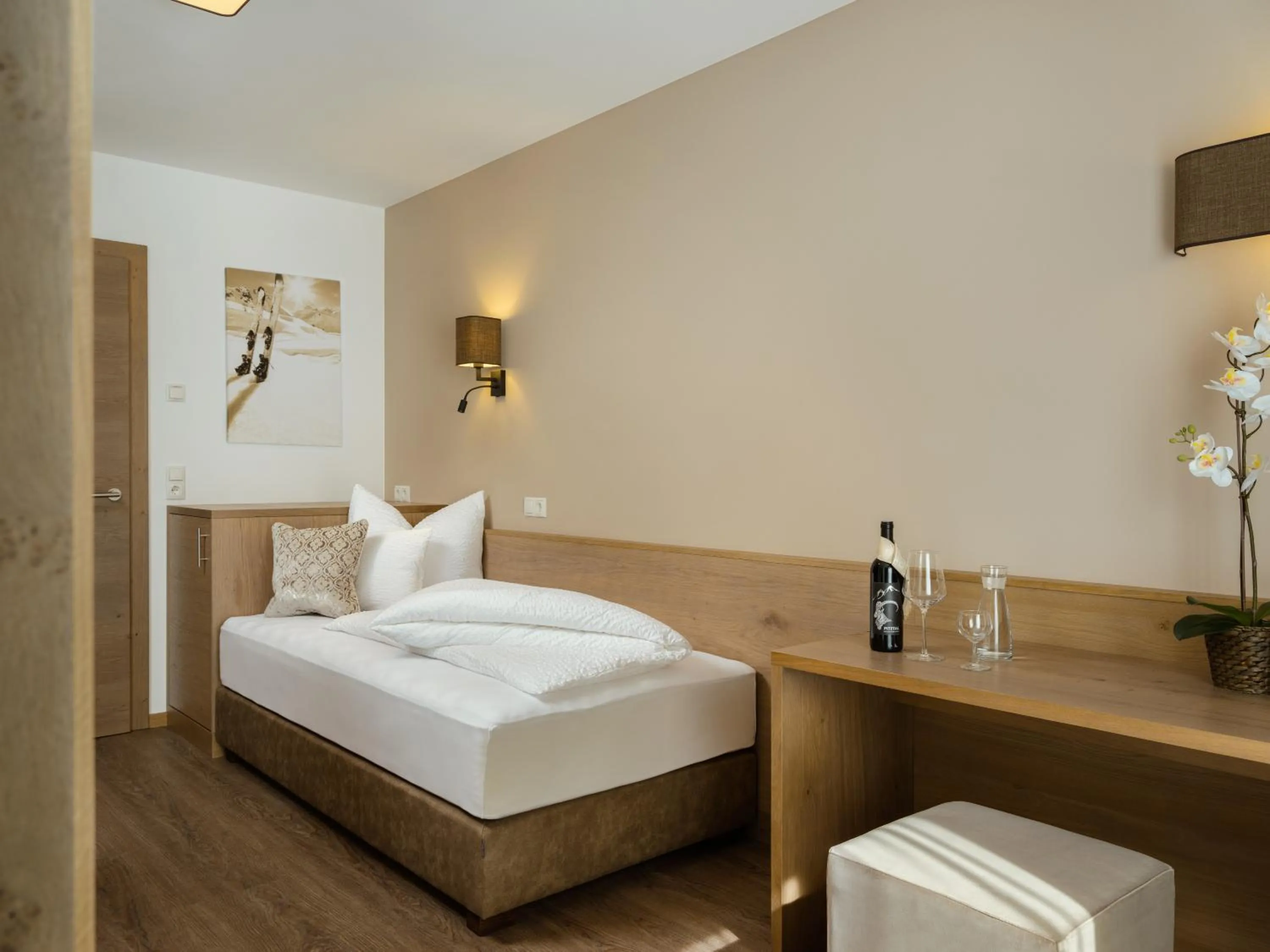 Deluxe Single Room - single occupancy in Hotel Wiese